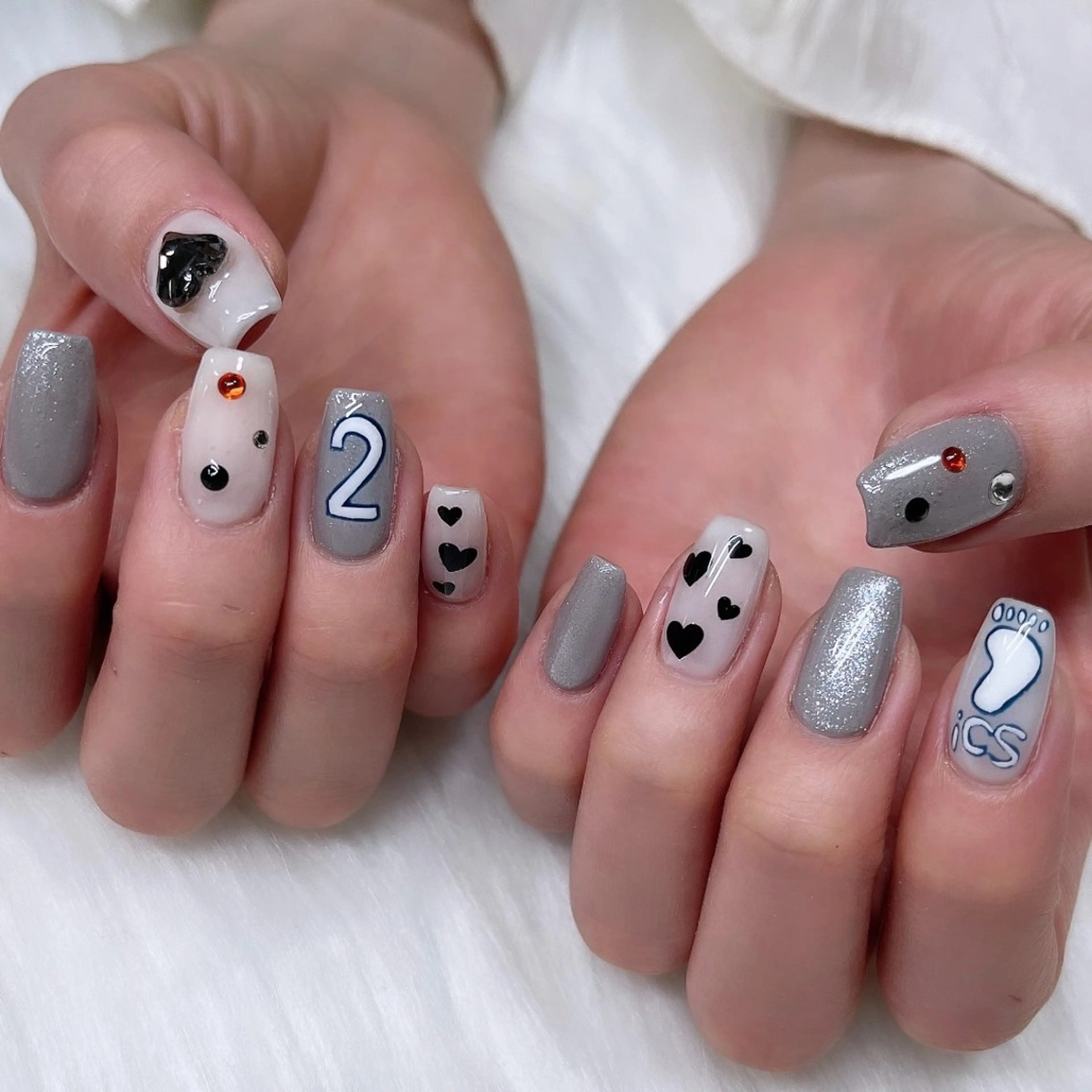 ネイル アートネイル キラキラネイル 韓国ネイル ラメ(グリッター) ロングネイル 🐕🦺Yappy 💗A-tanのネイルデザイン