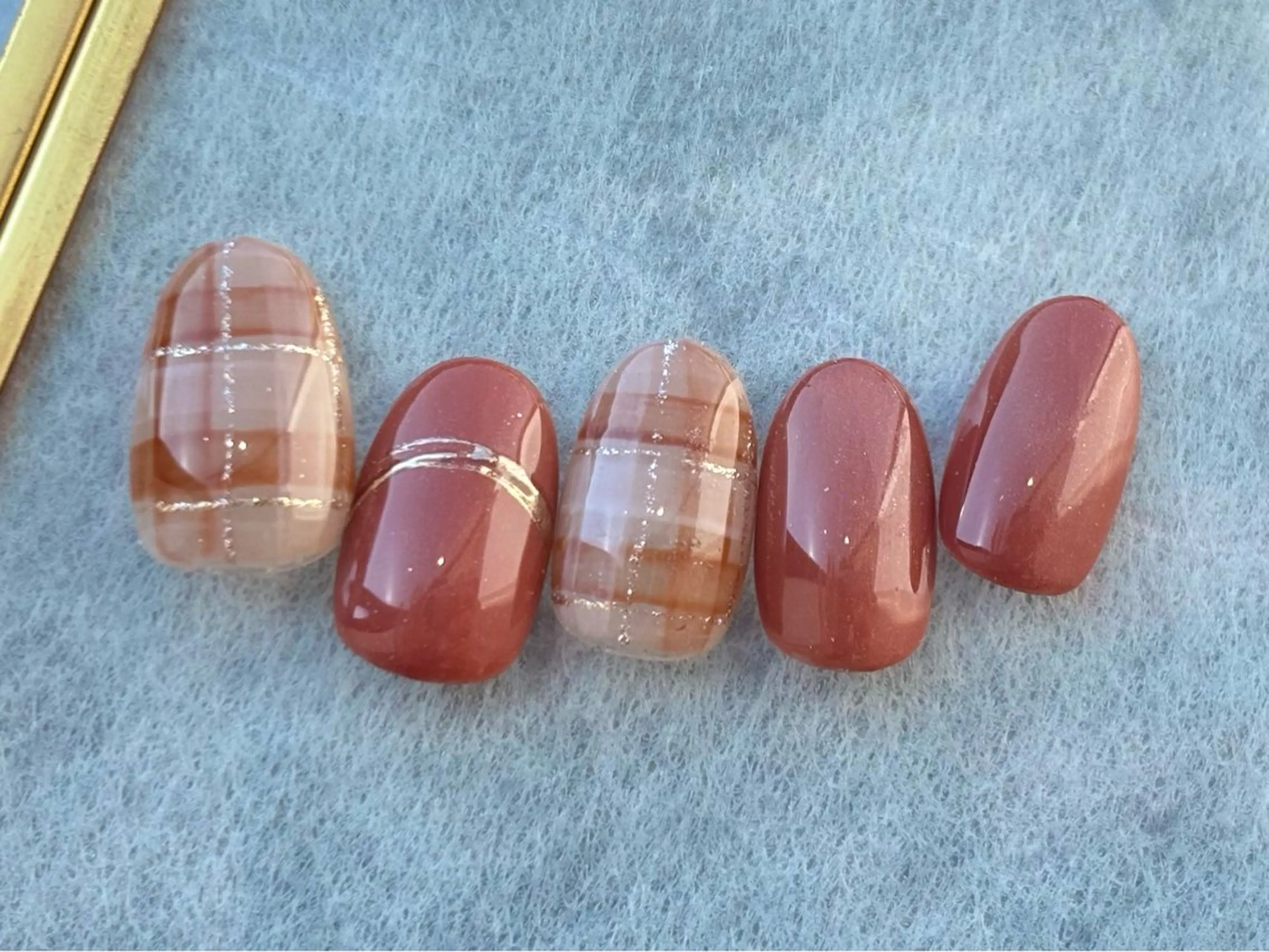 オフなし‪🤎秋のトレンドネイルの写真