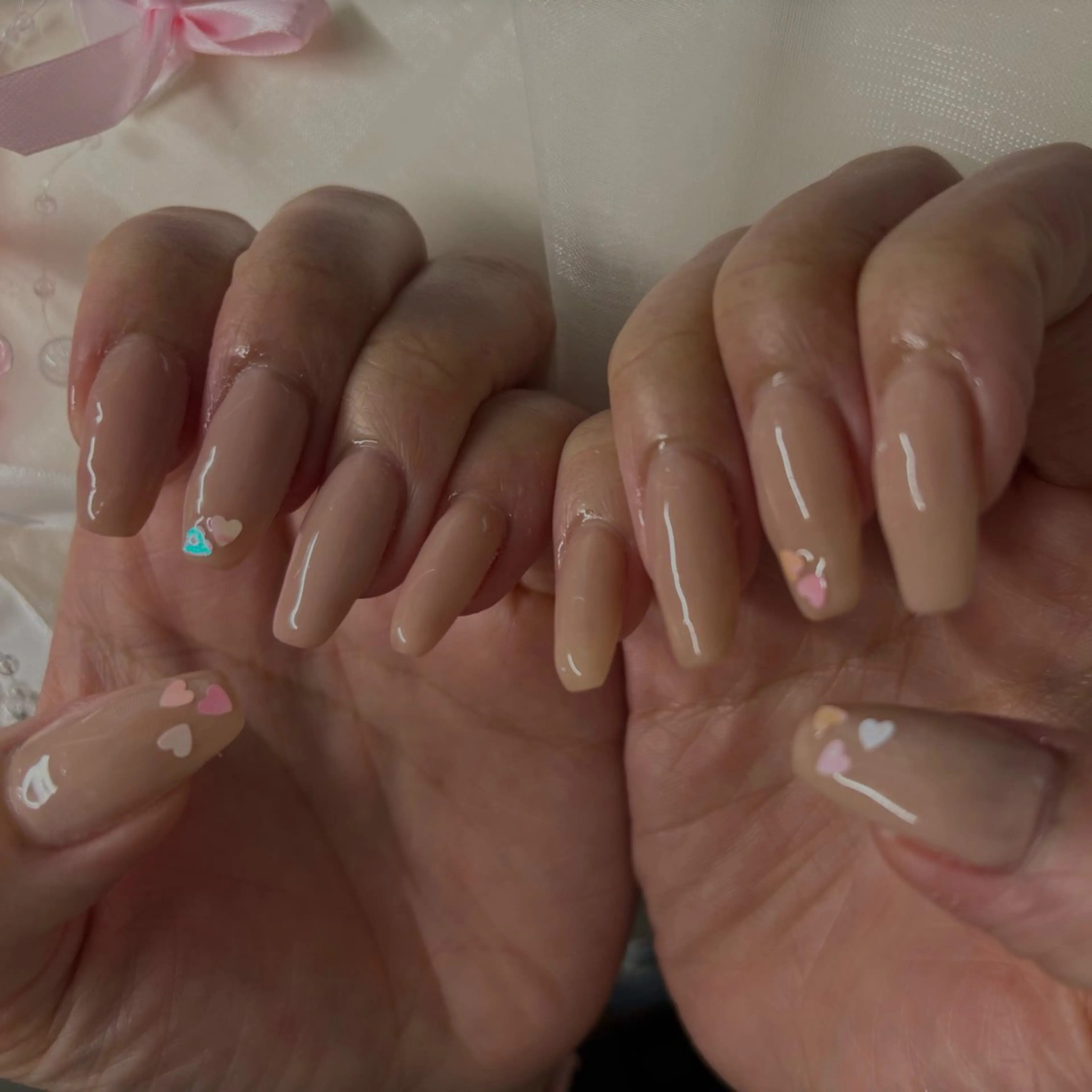 ネイル アートネイル 長さ出し フットネイル ハート キラキラネイル Vante梅田店所属・vante_aimi .パラジェル取扱店のネイルデザイン