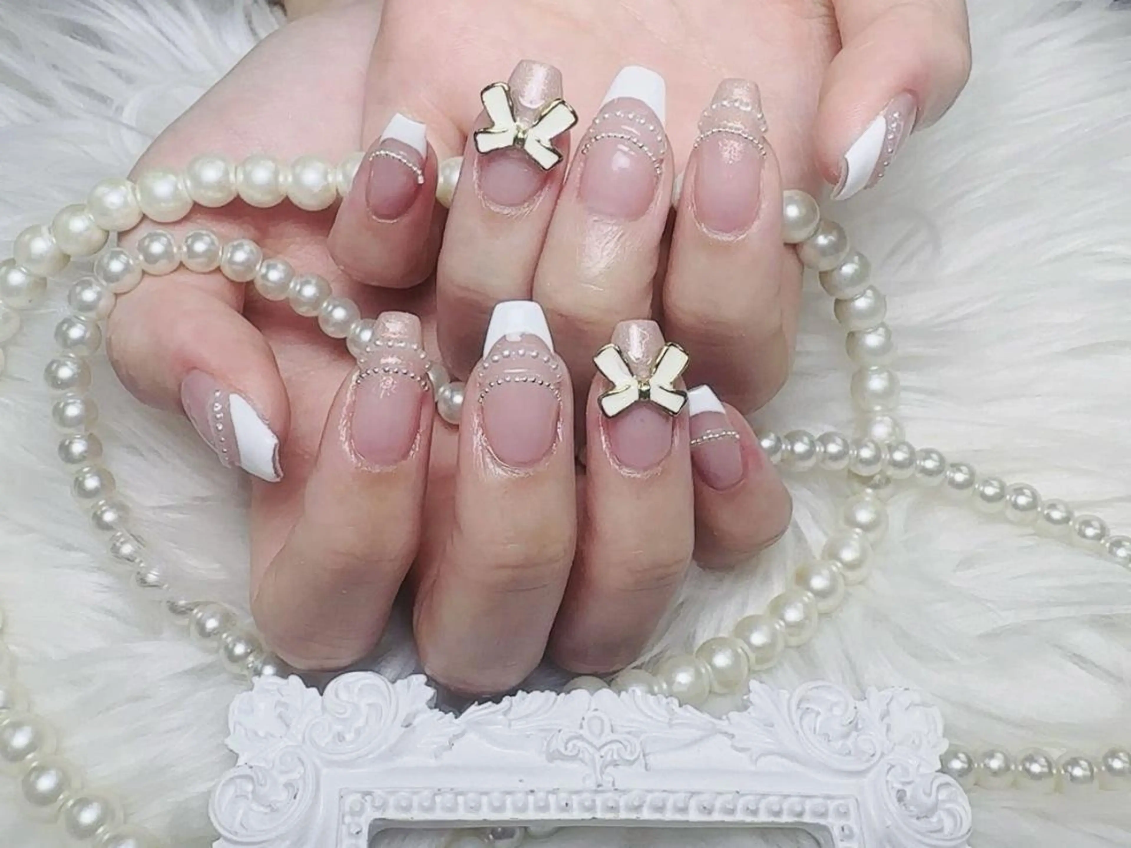 メンズ ネイル アートネイル フレンチネイル ジェルネイル キラキラネイル パラジェル Bloom kabukiのネイルデザイン