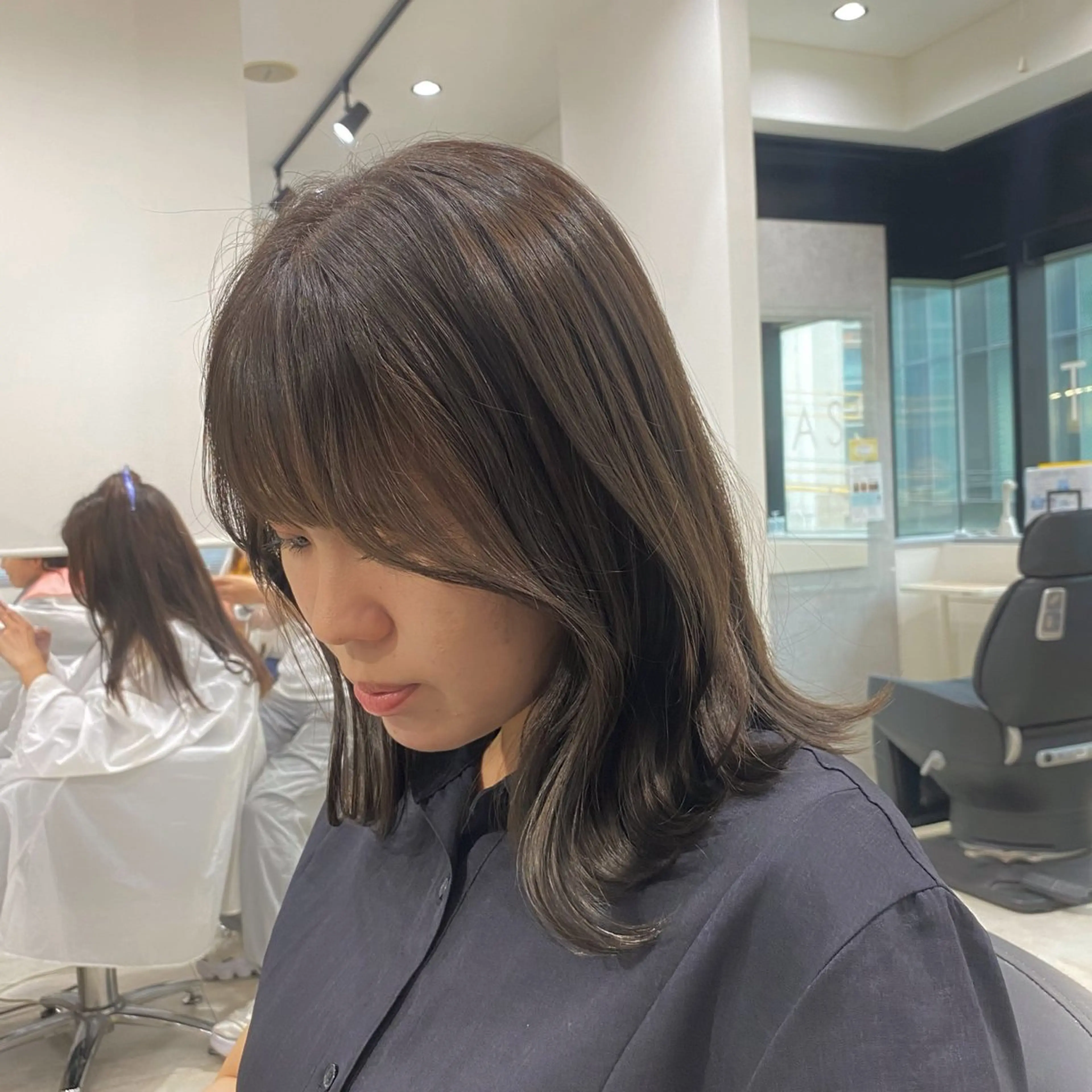 セミロング カットモデル/ 透明感ヘア/成瀬裕介のヘアスタイル