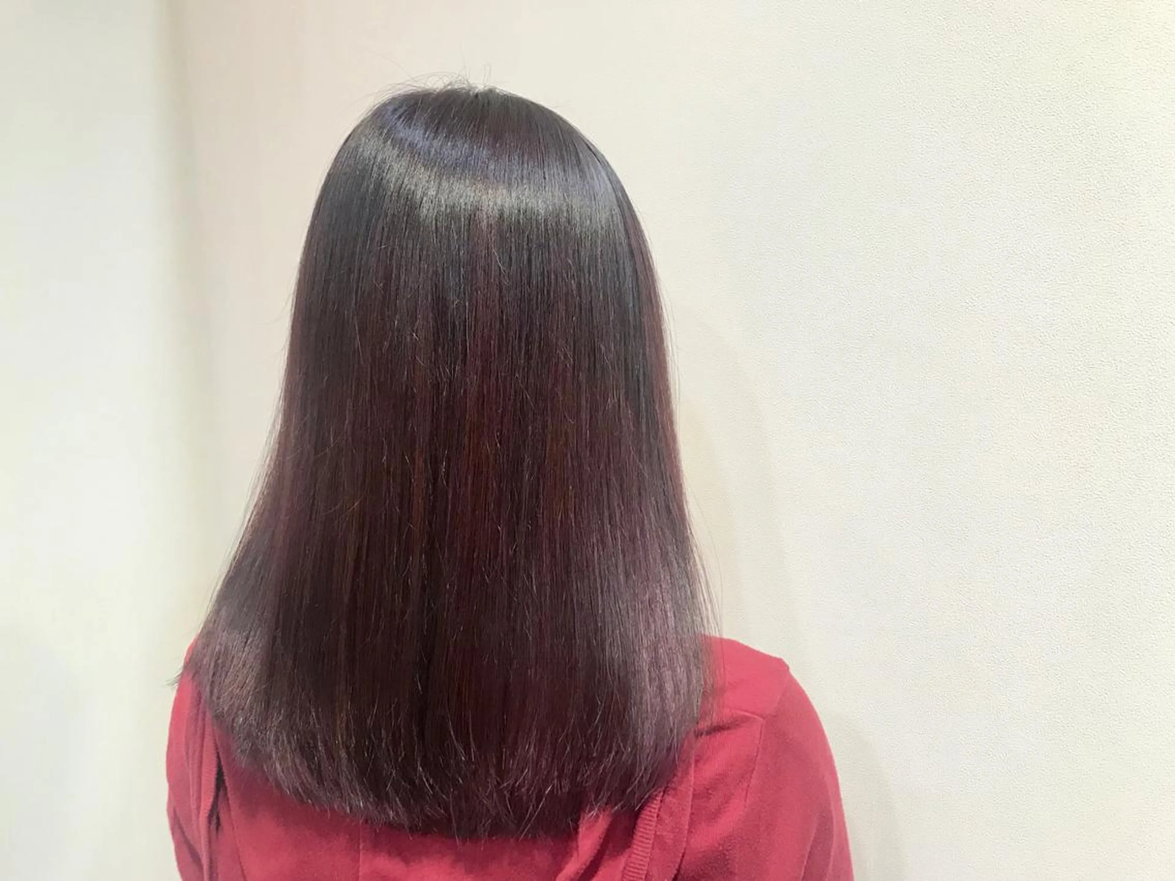 ミディアム カット ヘアカラー トリートメント ヘッドスパ ✨美髪サラ艶トレンド 橋柿 実紀✨のヘアスタイル