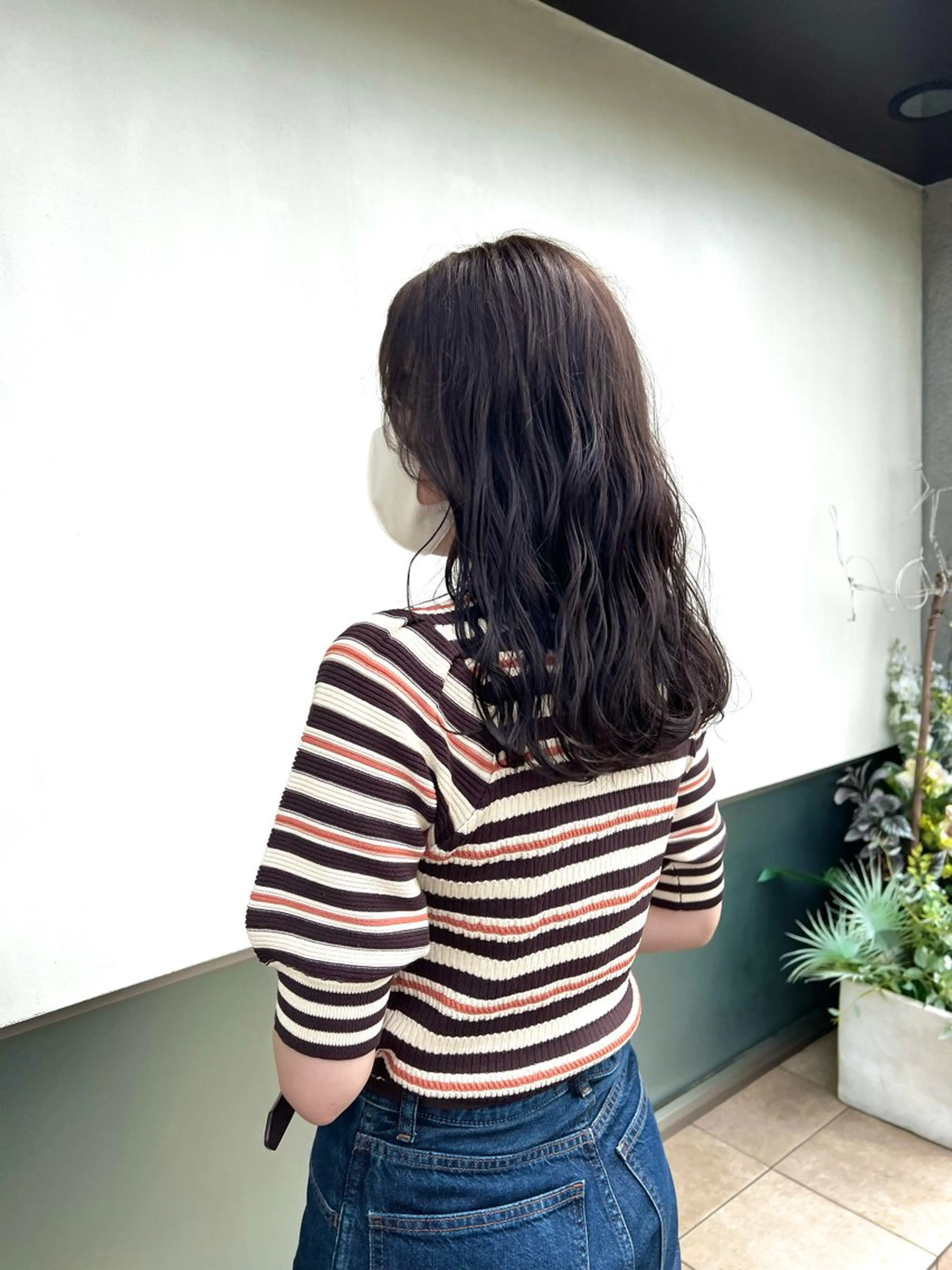 カラー AIconic nagoya所属・縮毛矯正/ レイヤー/ミディアムのヘアスタイル