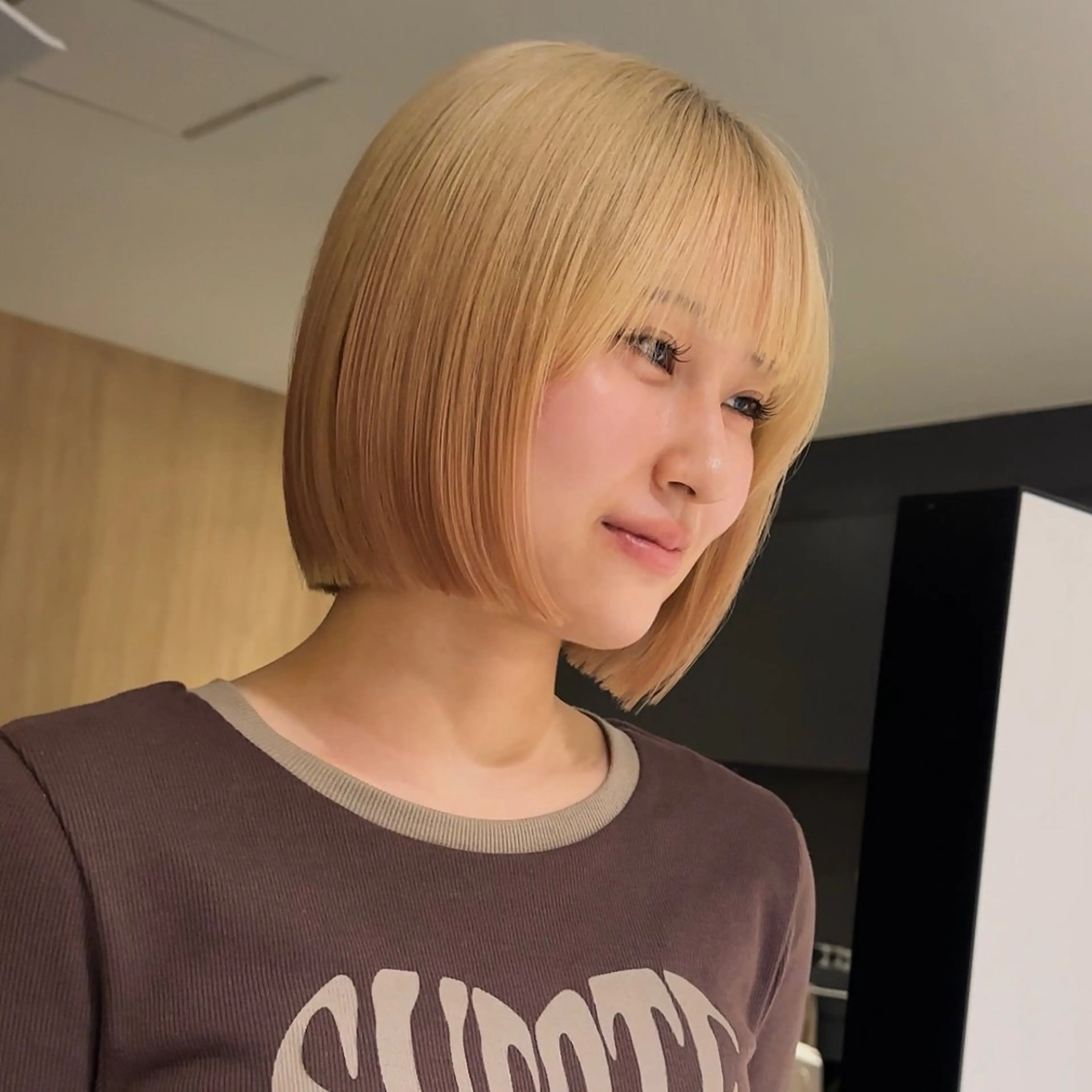 ショート 岸本 理希のヘアスタイル