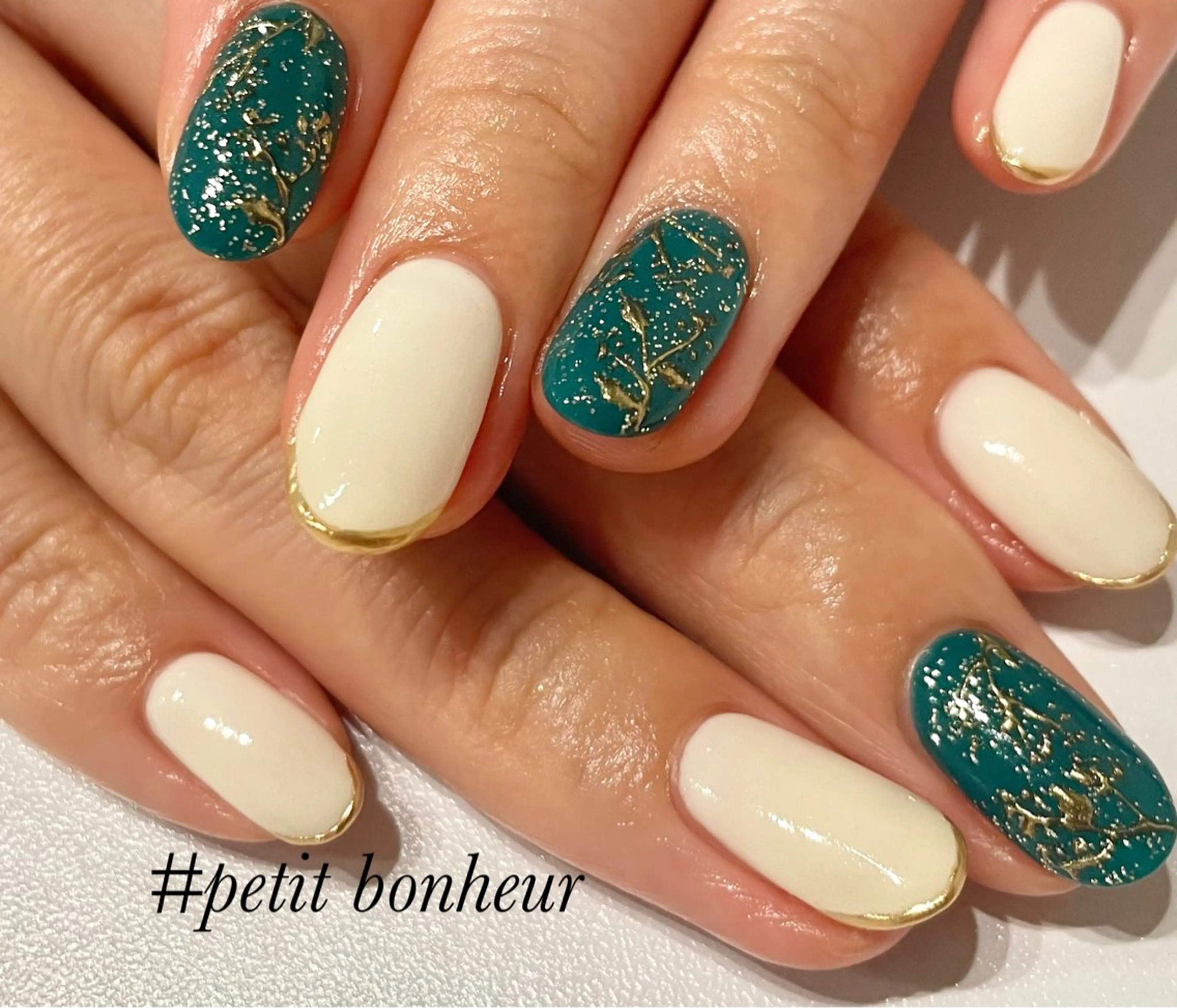 ネイル ジェルネイル ミラーネイル 持ち込み パラジェル 冬ネイル Mas Miのネイルデザイン