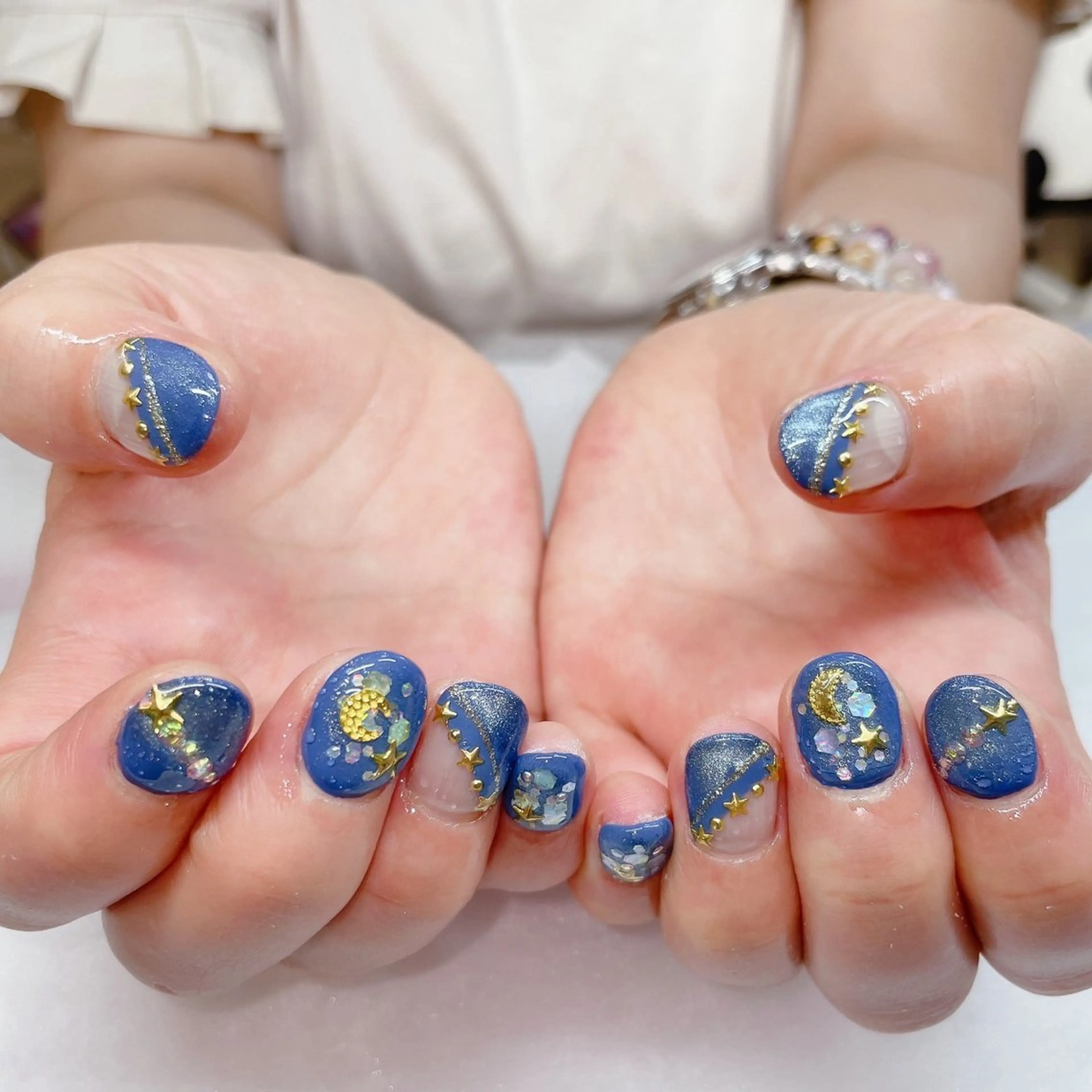 ミディアム ハンドネイル ハンドケア 💜MIYA nail川崎店のネイルデザイン