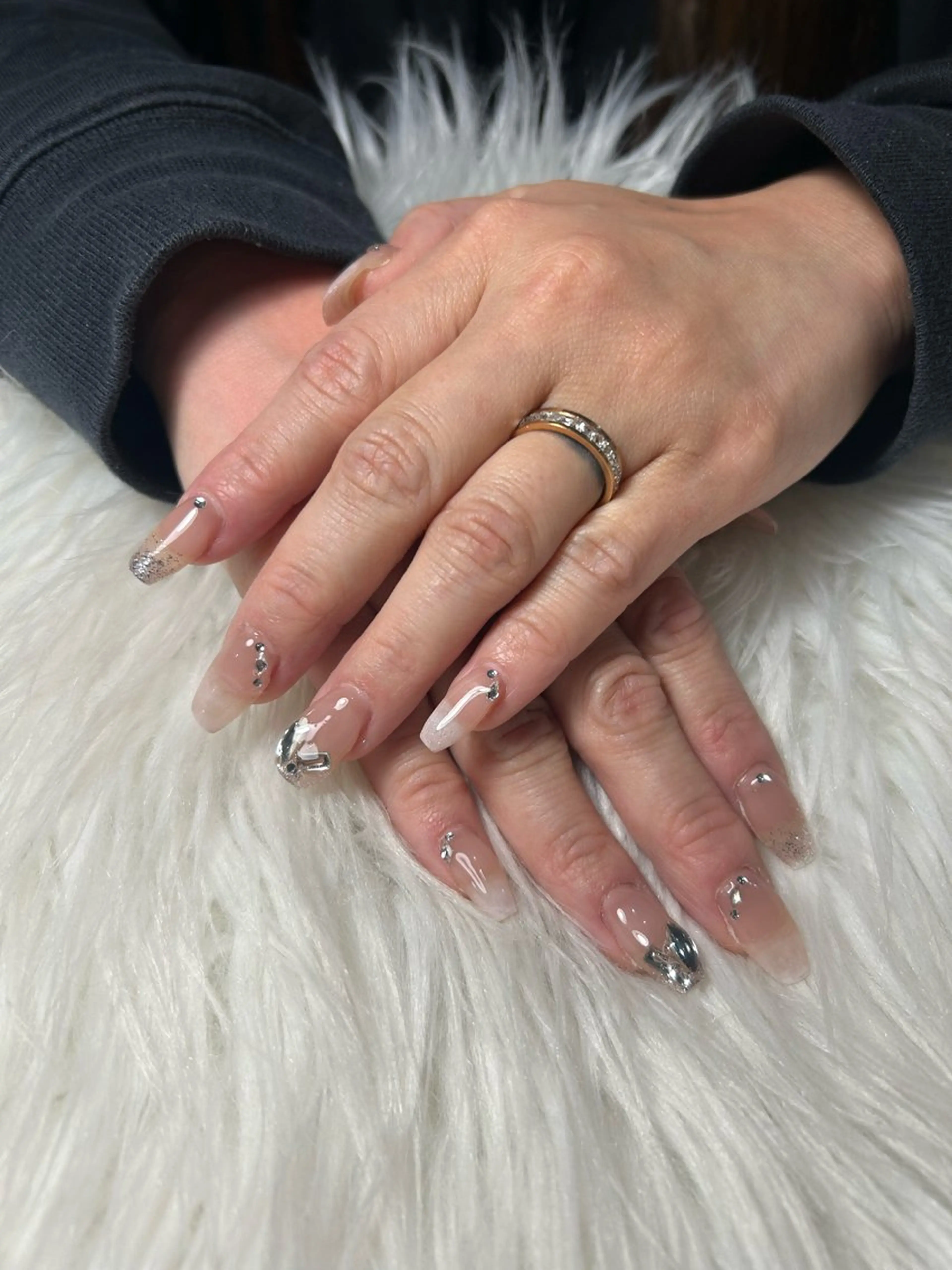 ネイル COSMOS 彩沙未のネイルデザイン