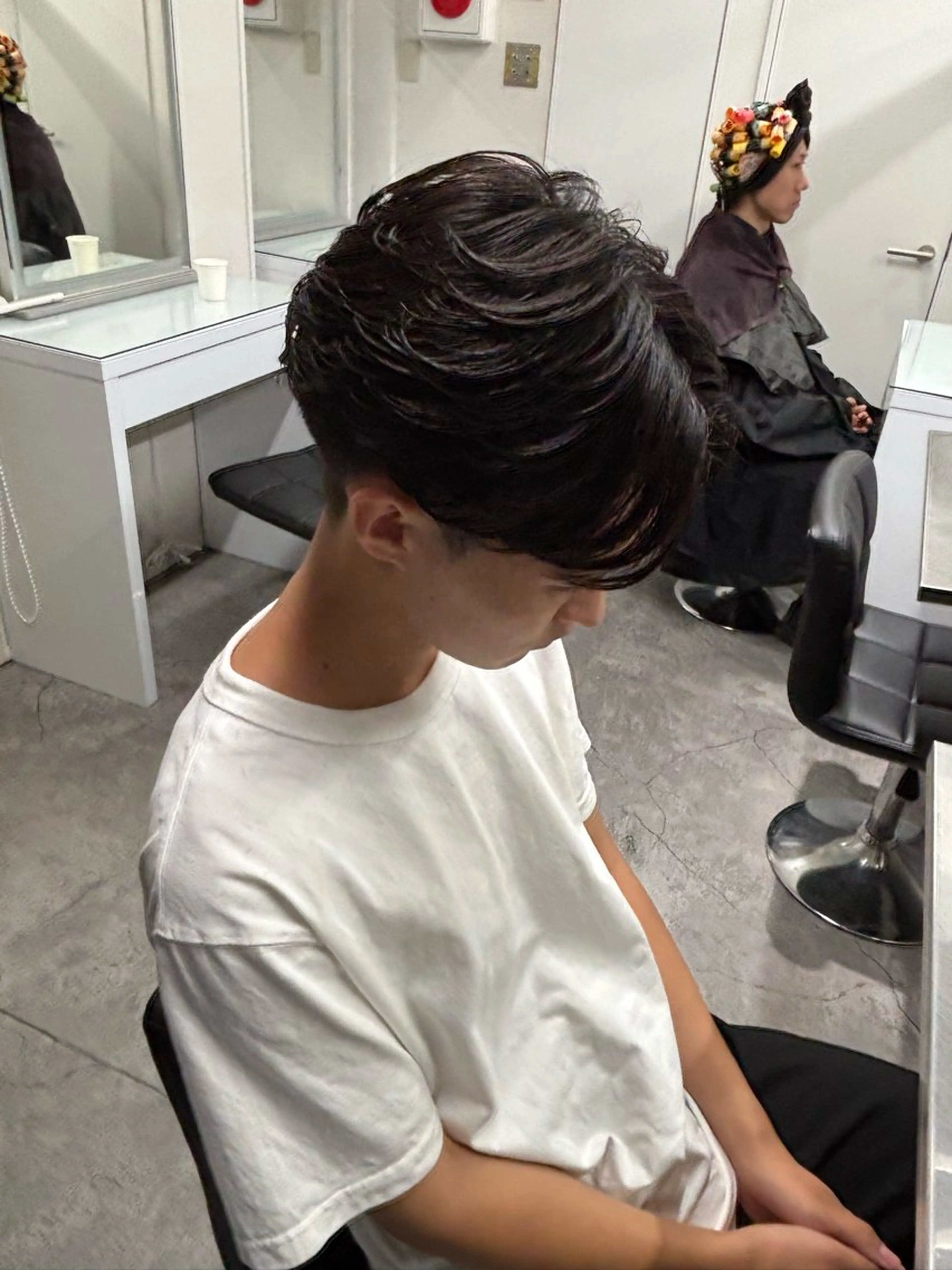 パーマ メンズ カット パーマ メンズ特化✨️ 韓国風パーマ🔥一八のヘアスタイル