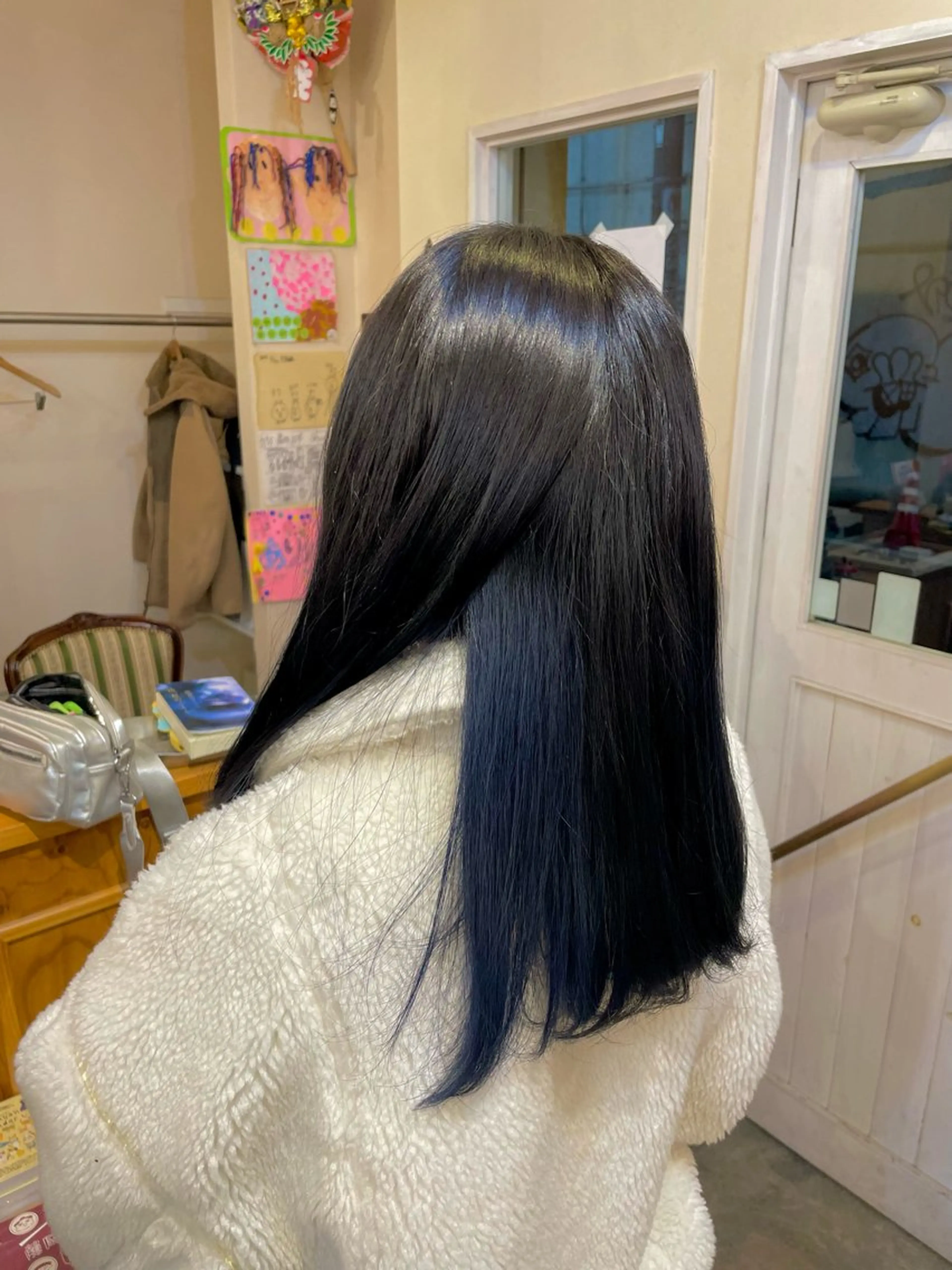 セミロング カラー 空iro所属・三田 義哉のヘアスタイル