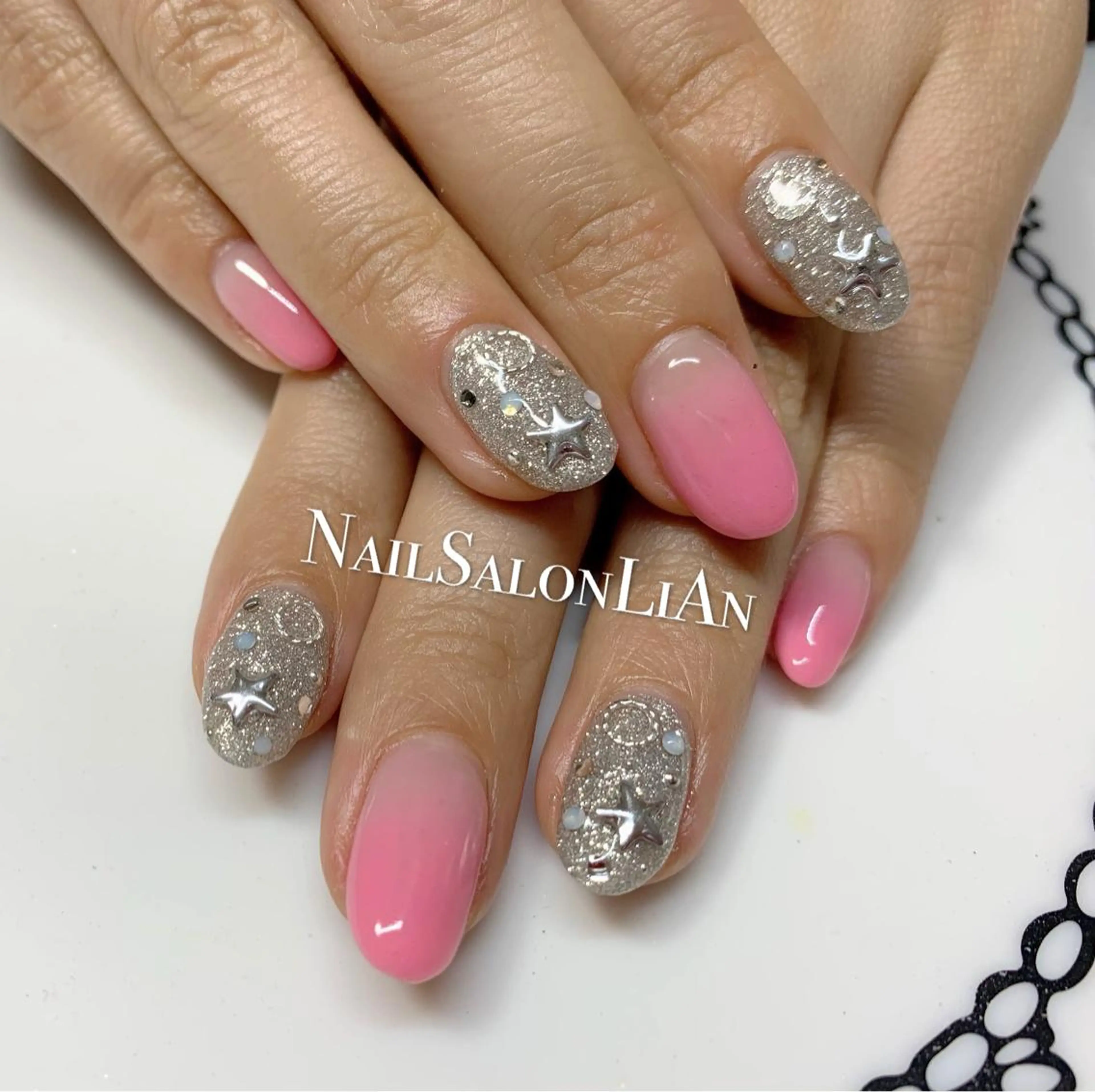 ネイル 持ち込み ハンドネイル NailSalon LiAnのネイルデザイン