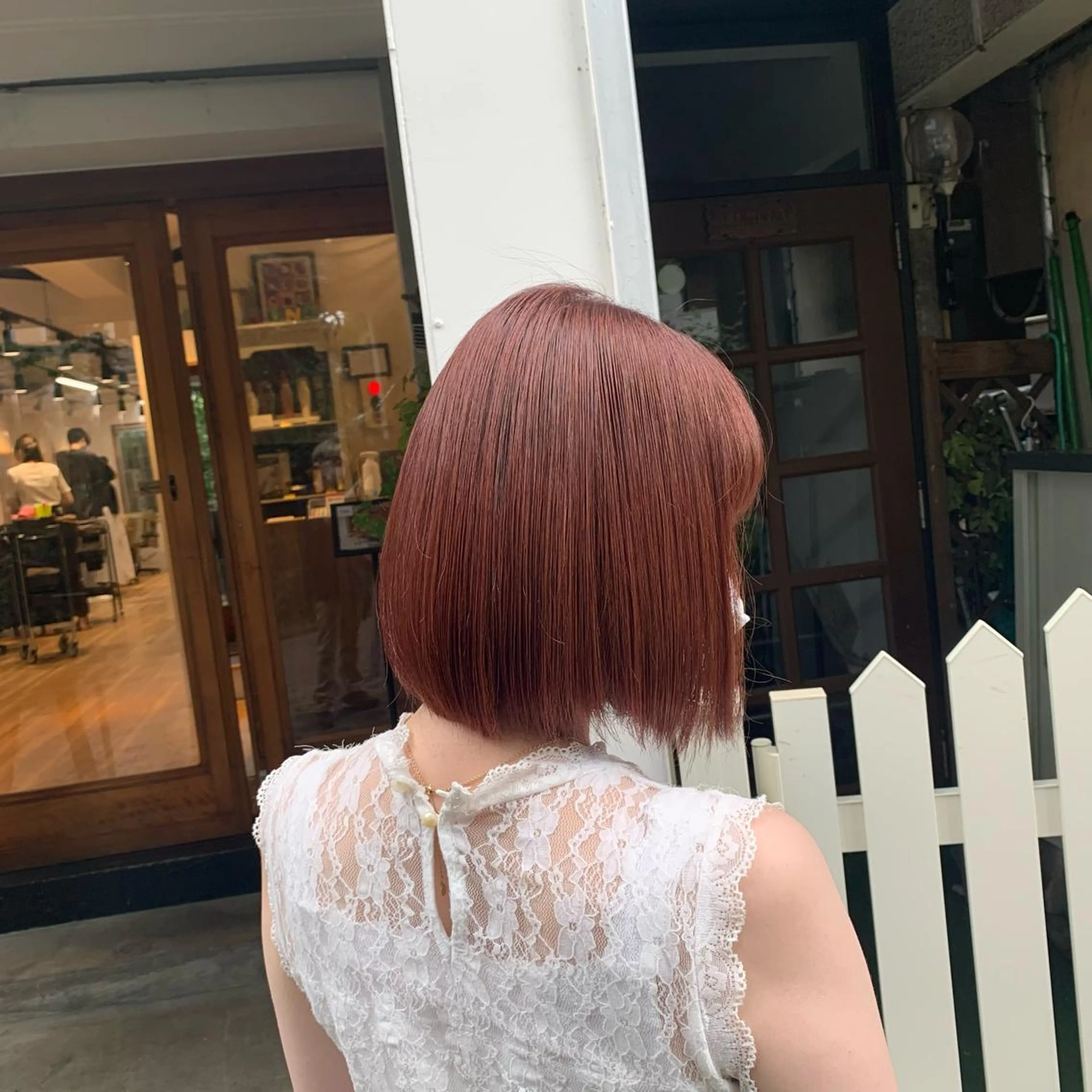 ミディアム ピンクブラウン カット ヘアカラー トリートメント little 小濱彰太のヘアスタイル