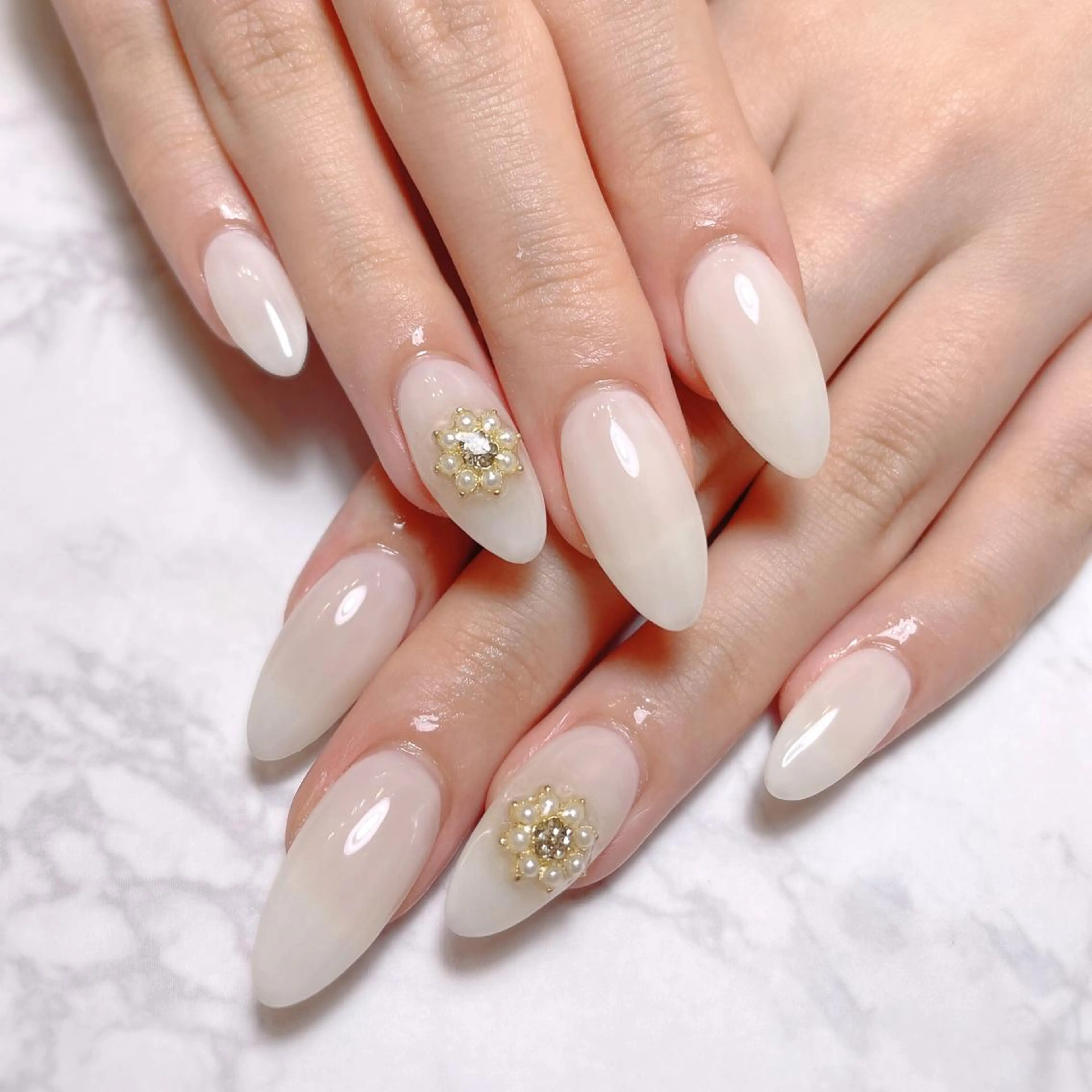 ロング ネイル ハンドネイル 那覇🏝️台湾人 ネイリストSHIUのネイルデザイン