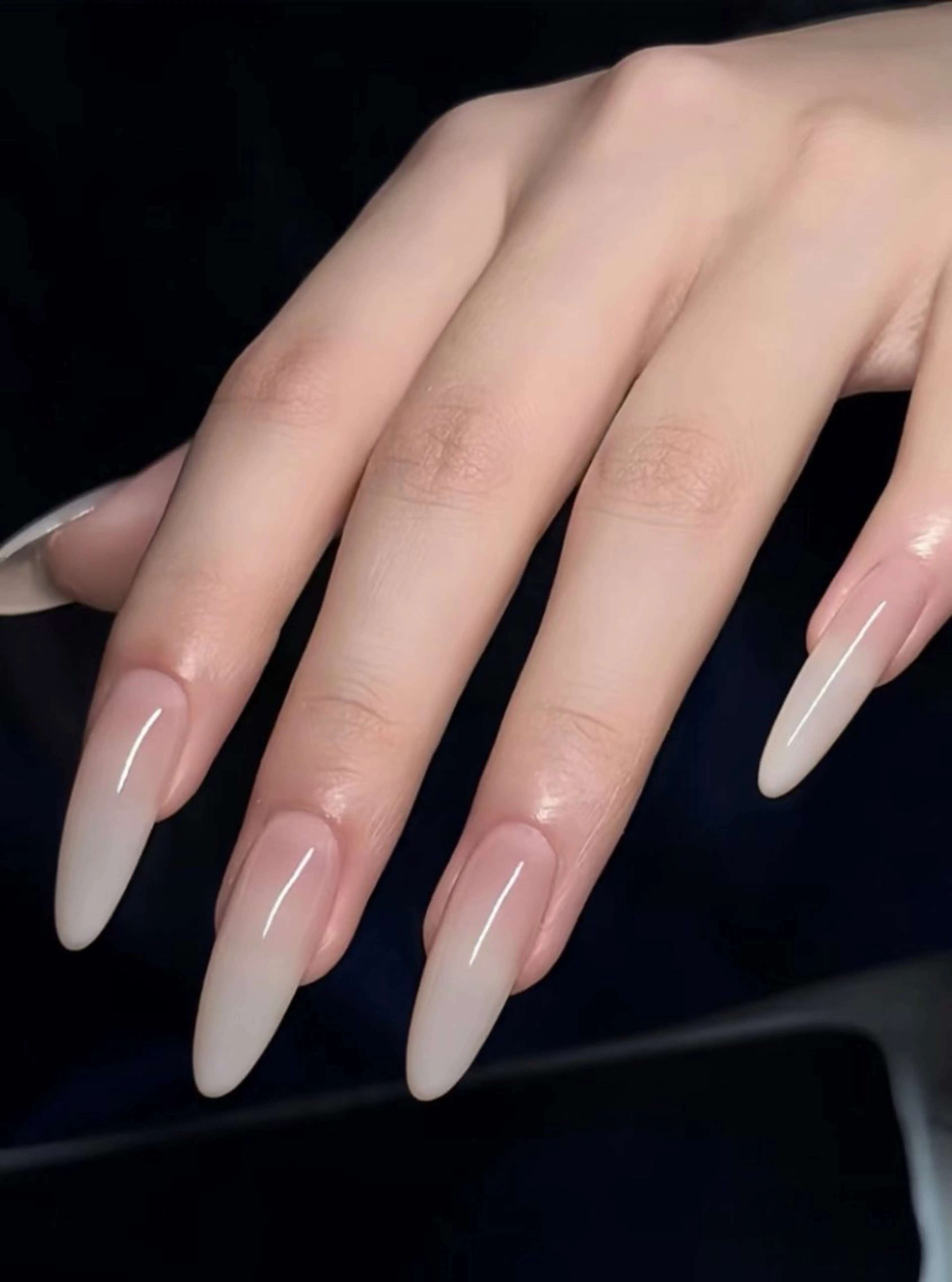 ネイル AND Nail 長さだし専門店のネイルデザイン