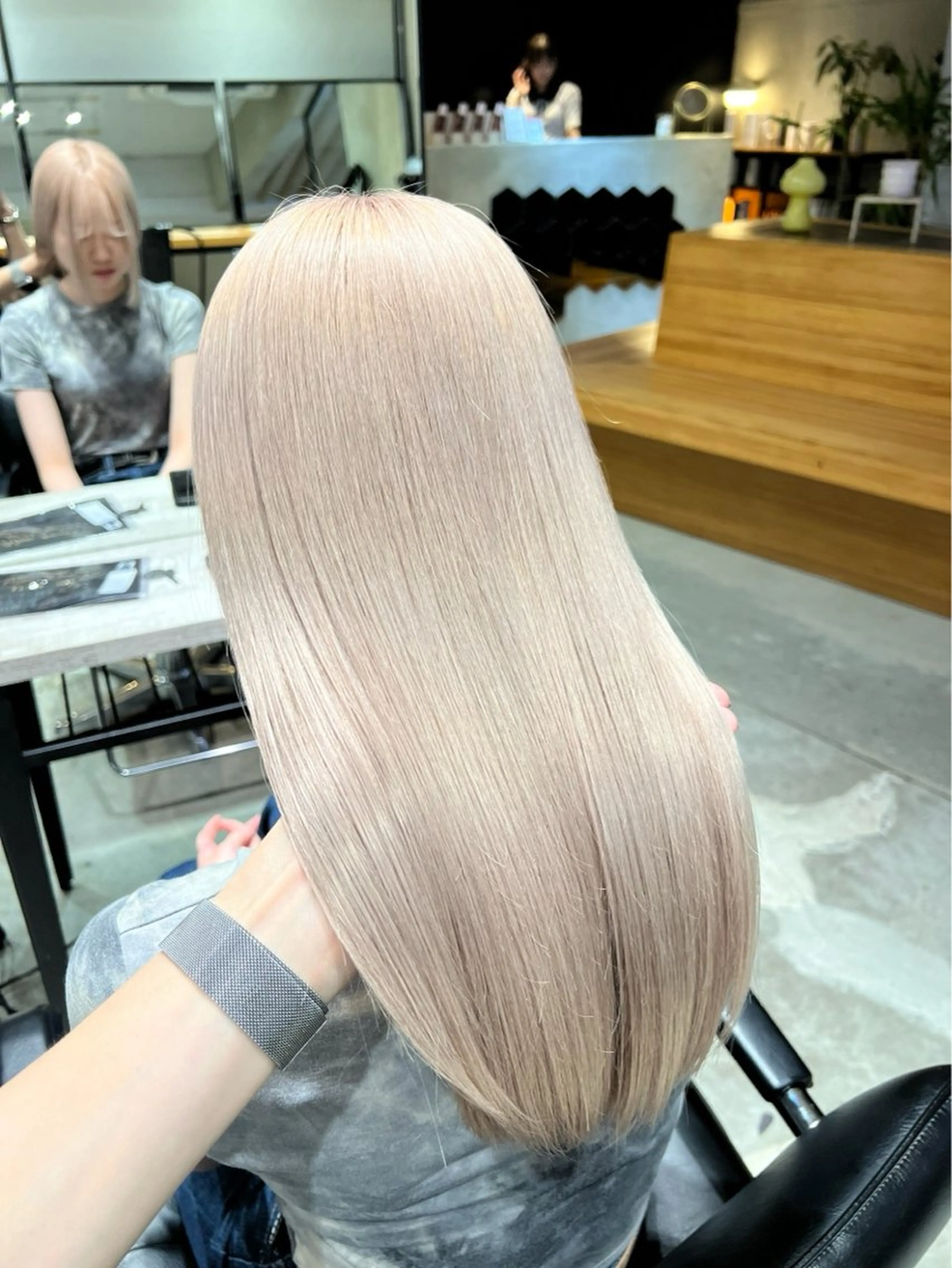 ロング ブリーチ大好き美容師 /タイガ🐯のヘアスタイル