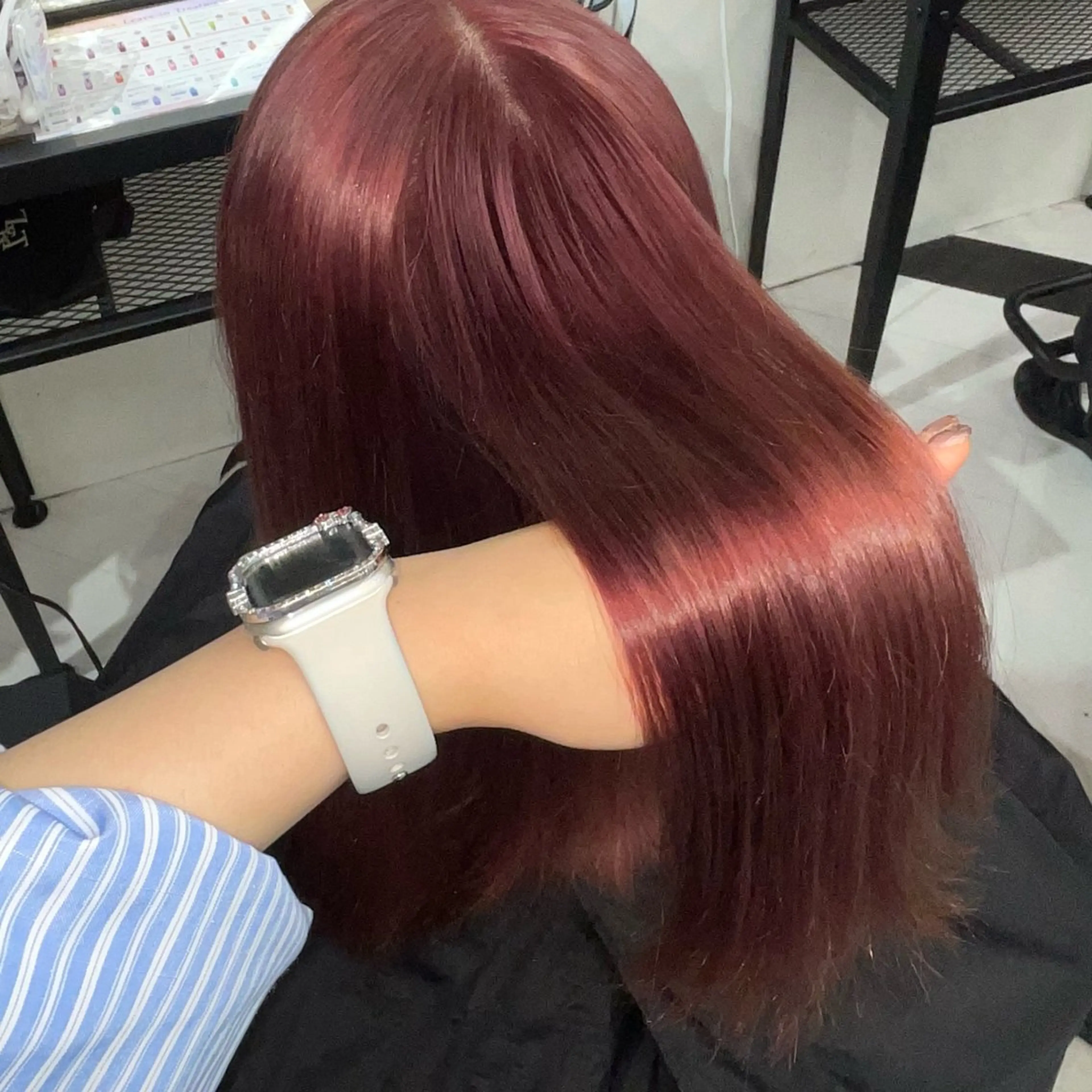 ミディアム カラー ヘアカラー ななみ.⋆𝜗𝜚 艶カラー/まつパのヘアスタイル