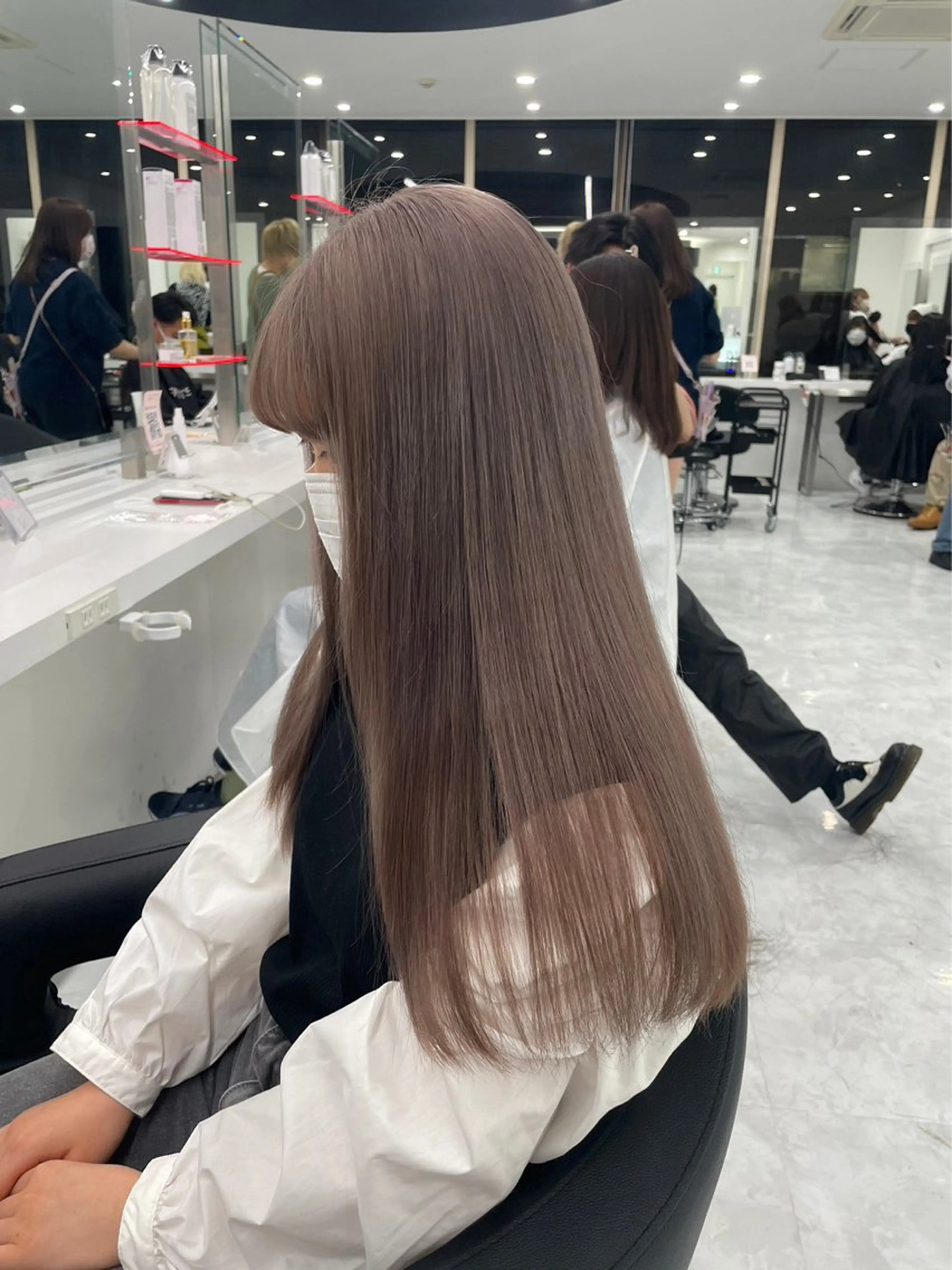 セミロング カラー ヘアカラー トリートメント ヘアセット 渋谷指名1位💖 カラーの達人❣️のヘアスタイル