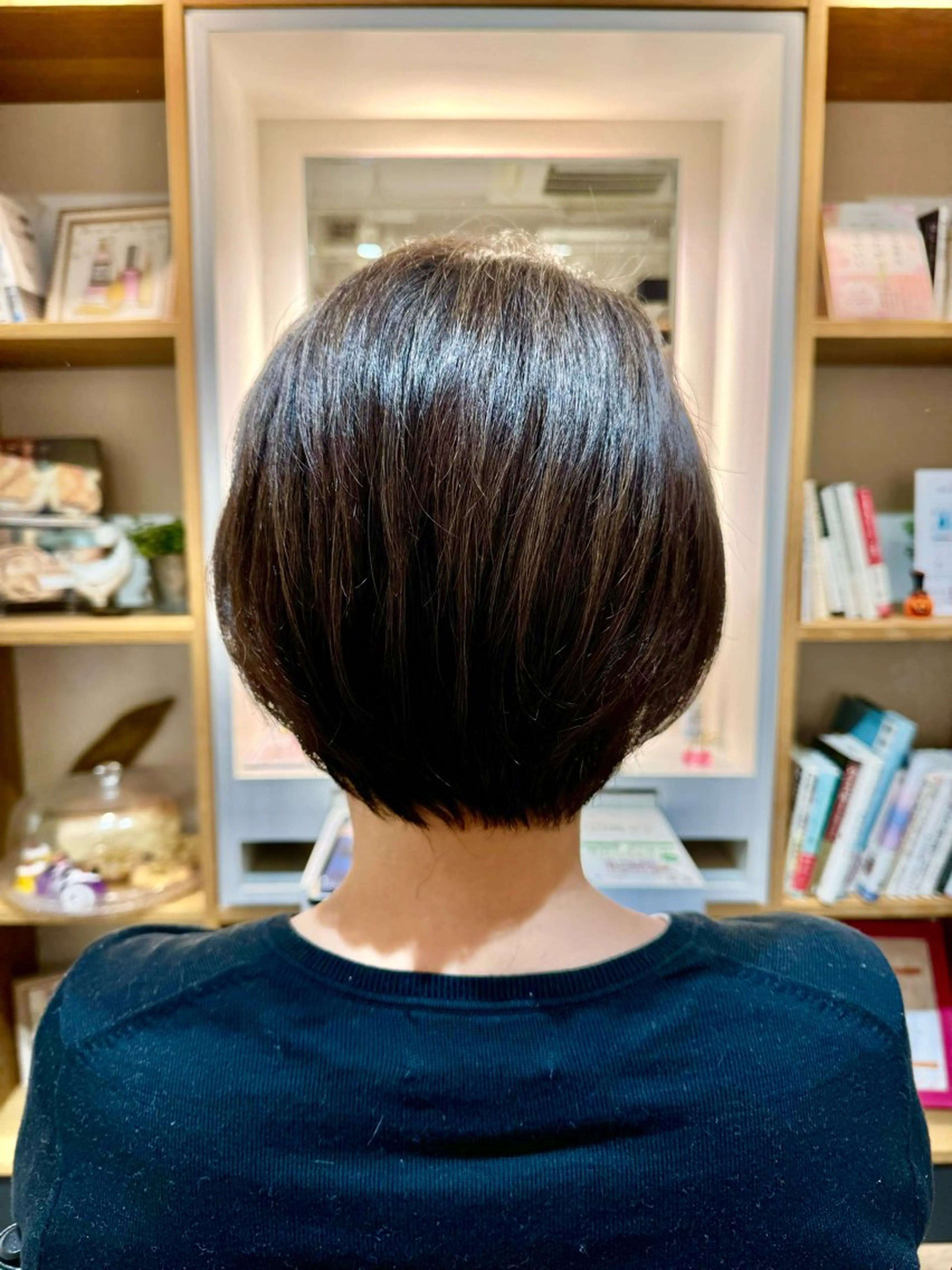 ショート afloatkobe所属・美髪/髪質改善 川口凌弥のヘアスタイル