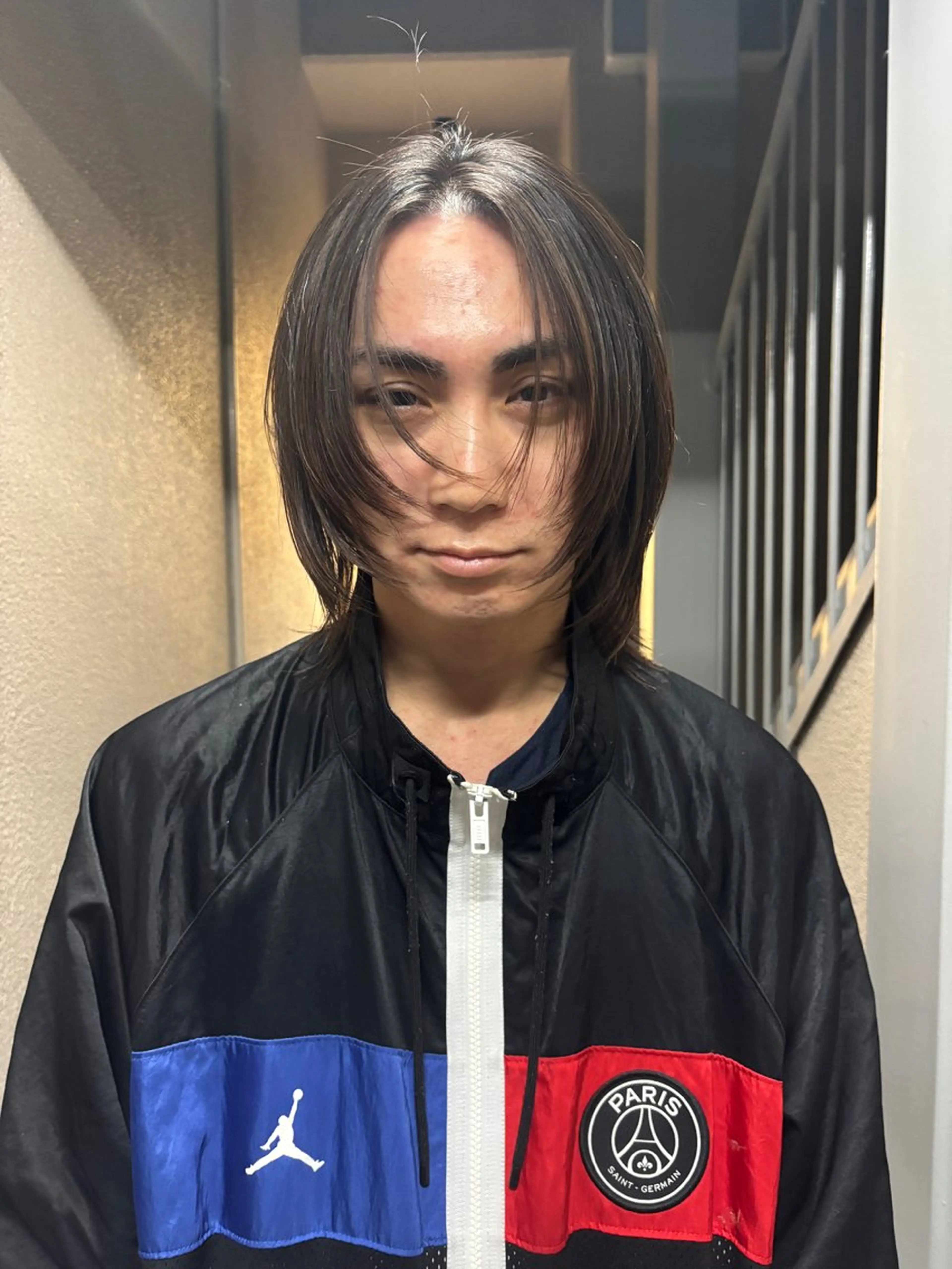 ショート too good所属・gouru 難波美容師のヘアスタイル