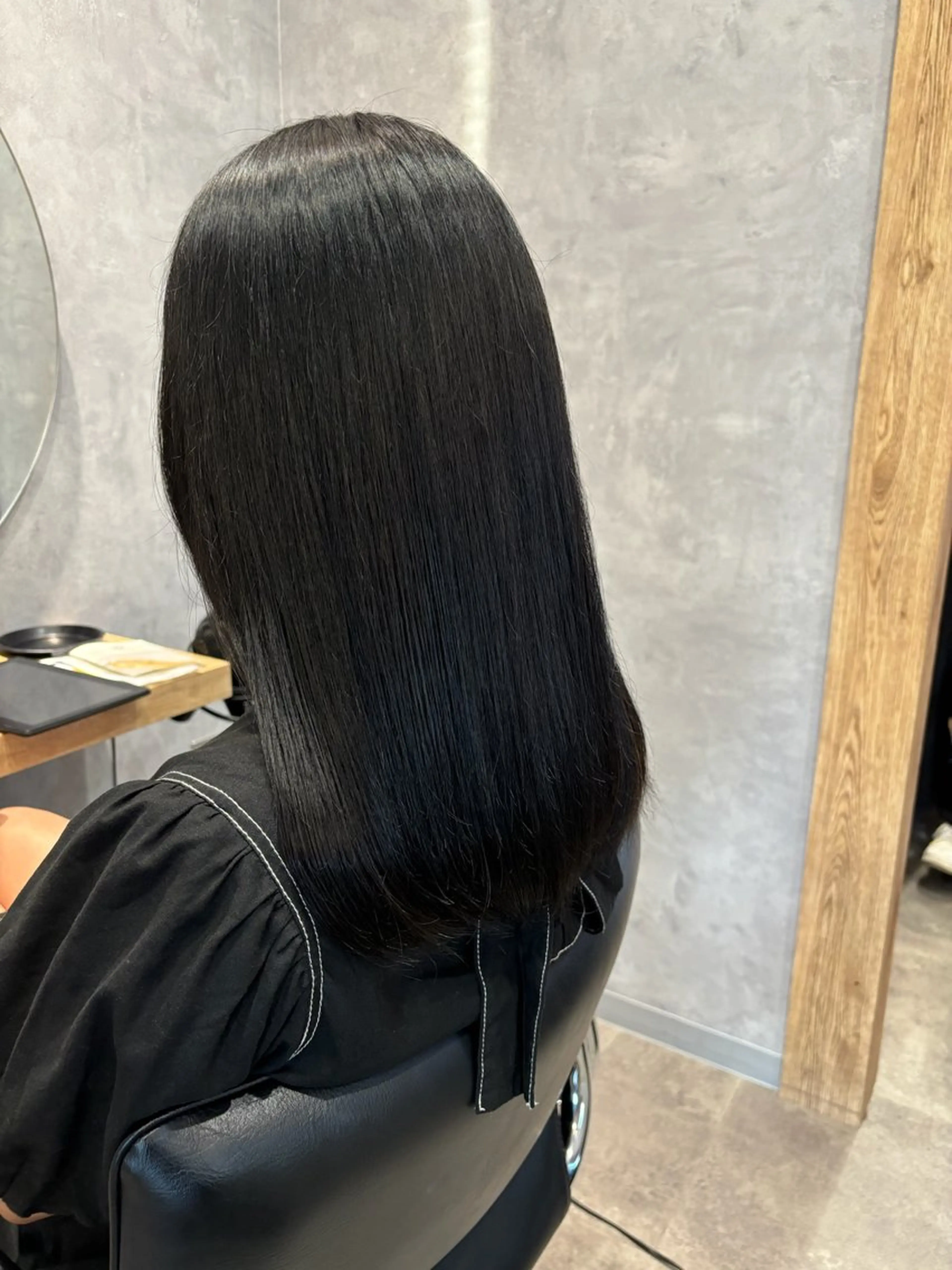 セミロング 萩原 あんのヘアスタイル