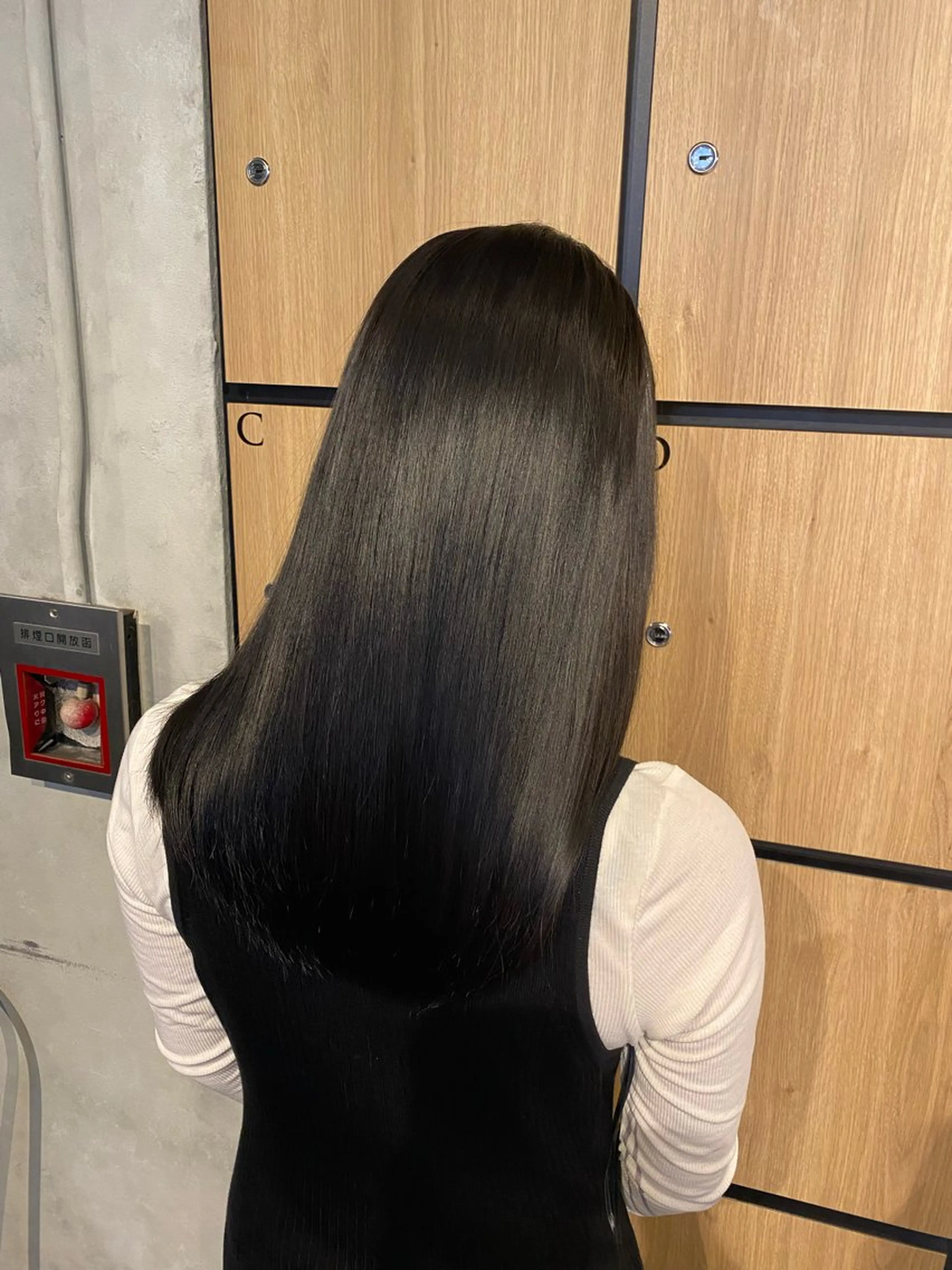 カラー ブリーチ ケアカラー カット ヘアカラー トリートメント Jewel  Box東梅田所属・髪質改善サロン 梅田/ヨナミネのヘアスタイル