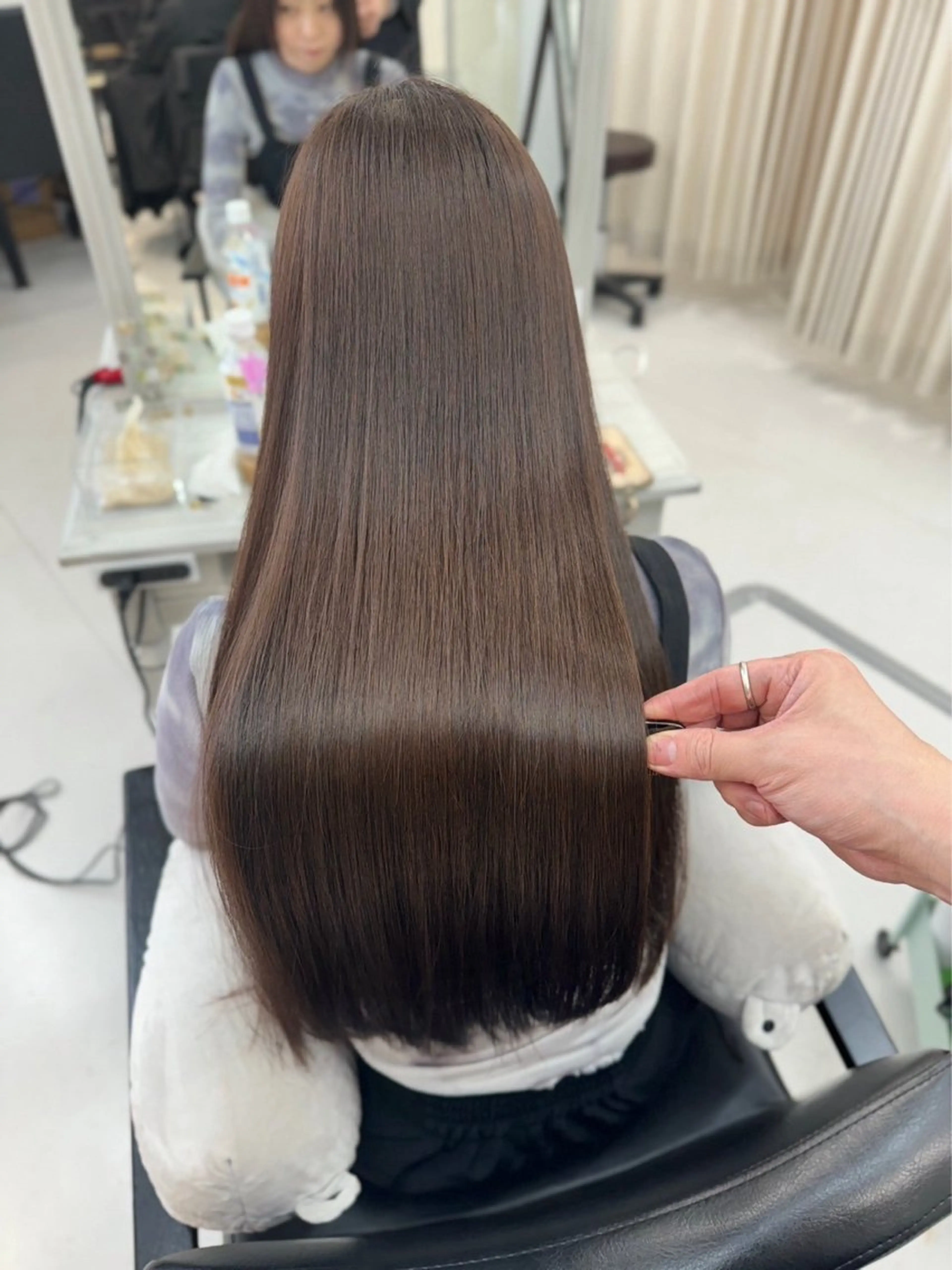 ロング 山崎結菜 🫧透明感カラーのヘアスタイル