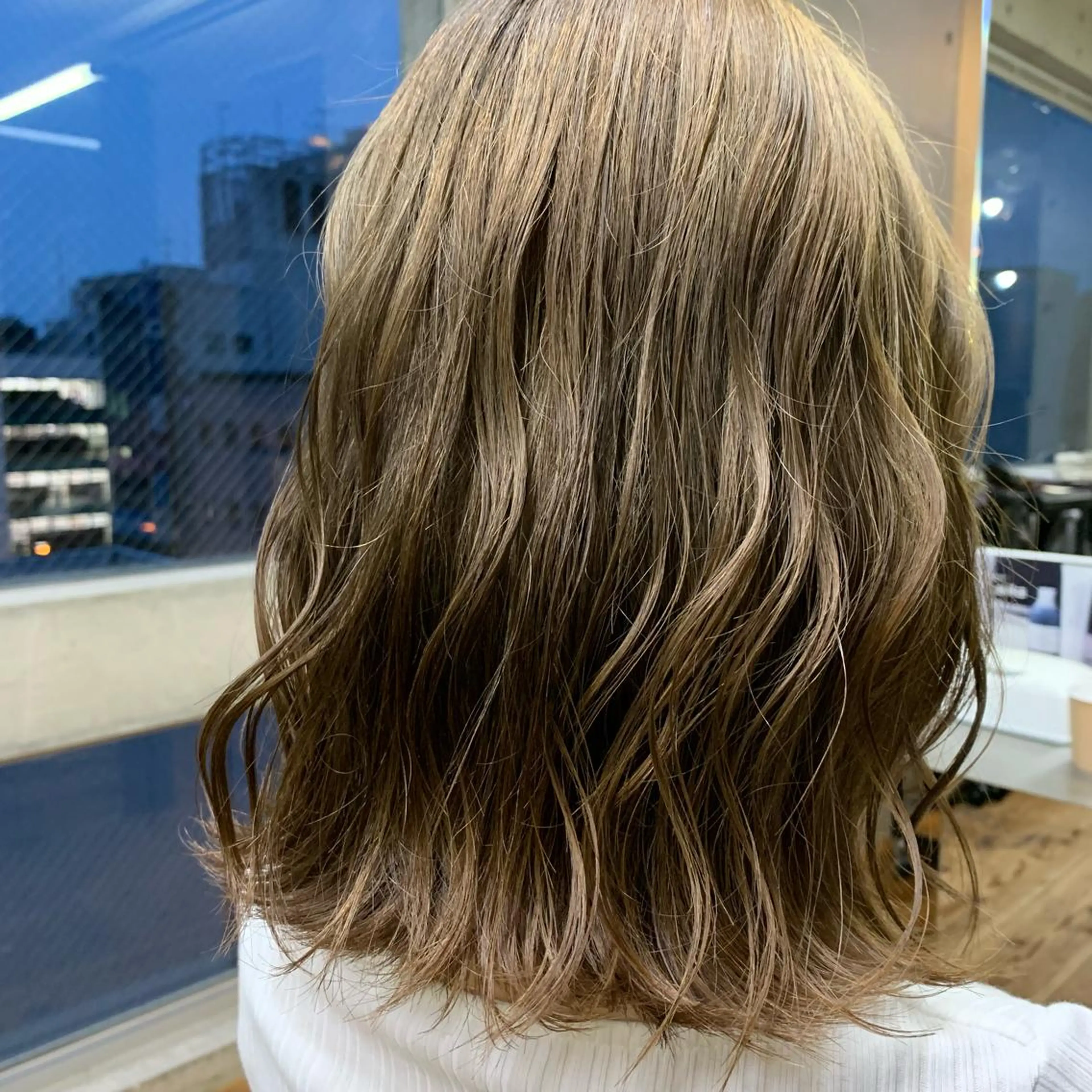 ミディアム 西岡 優太のヘアスタイル