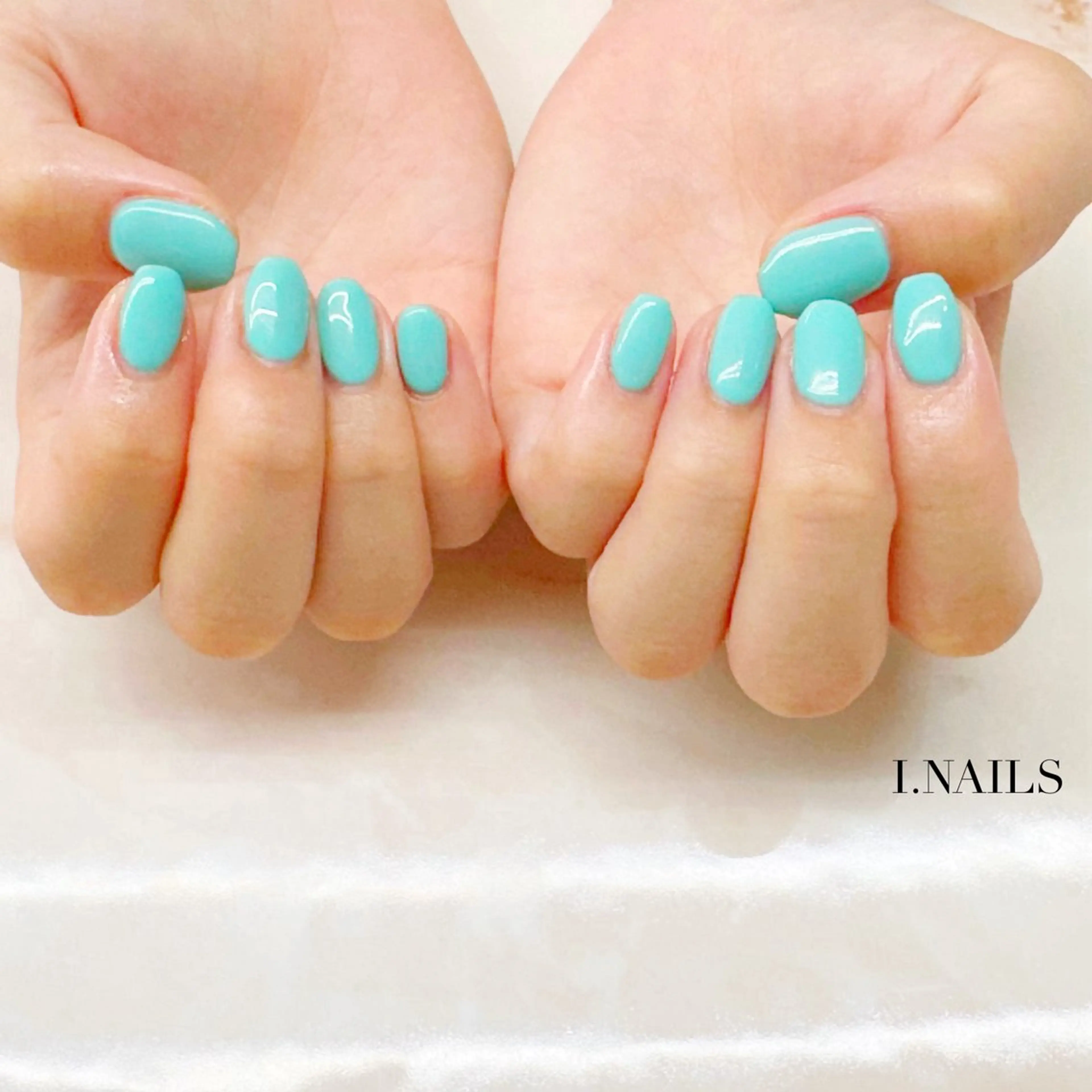 ネイル アイネイルズ所属・早川 梓のネイルデザイン