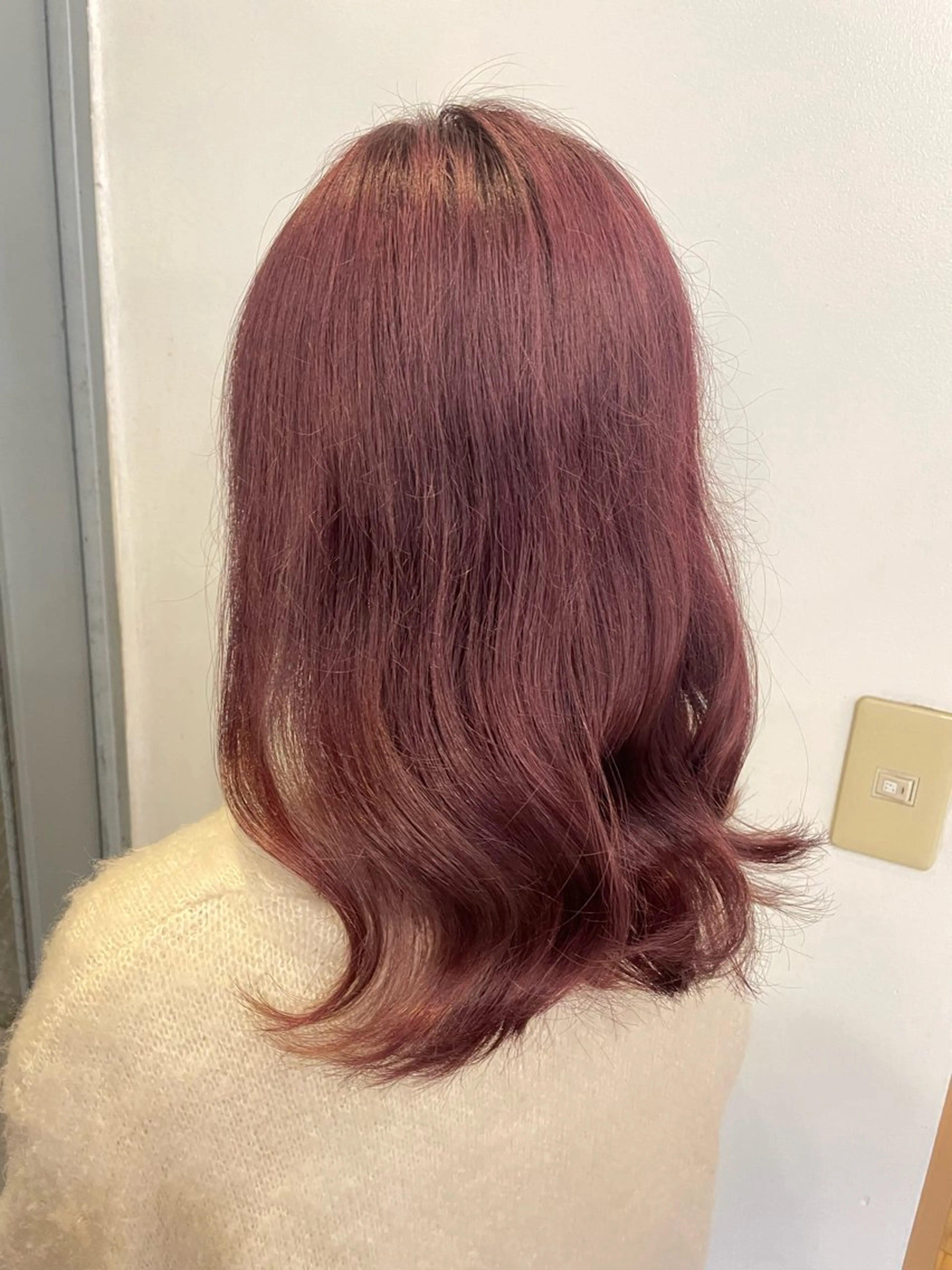 ミディアム カラー ブリーチ ピンクカラー 髪質改善・韓国ヘア 🤍中西麻友🤍のヘアスタイル