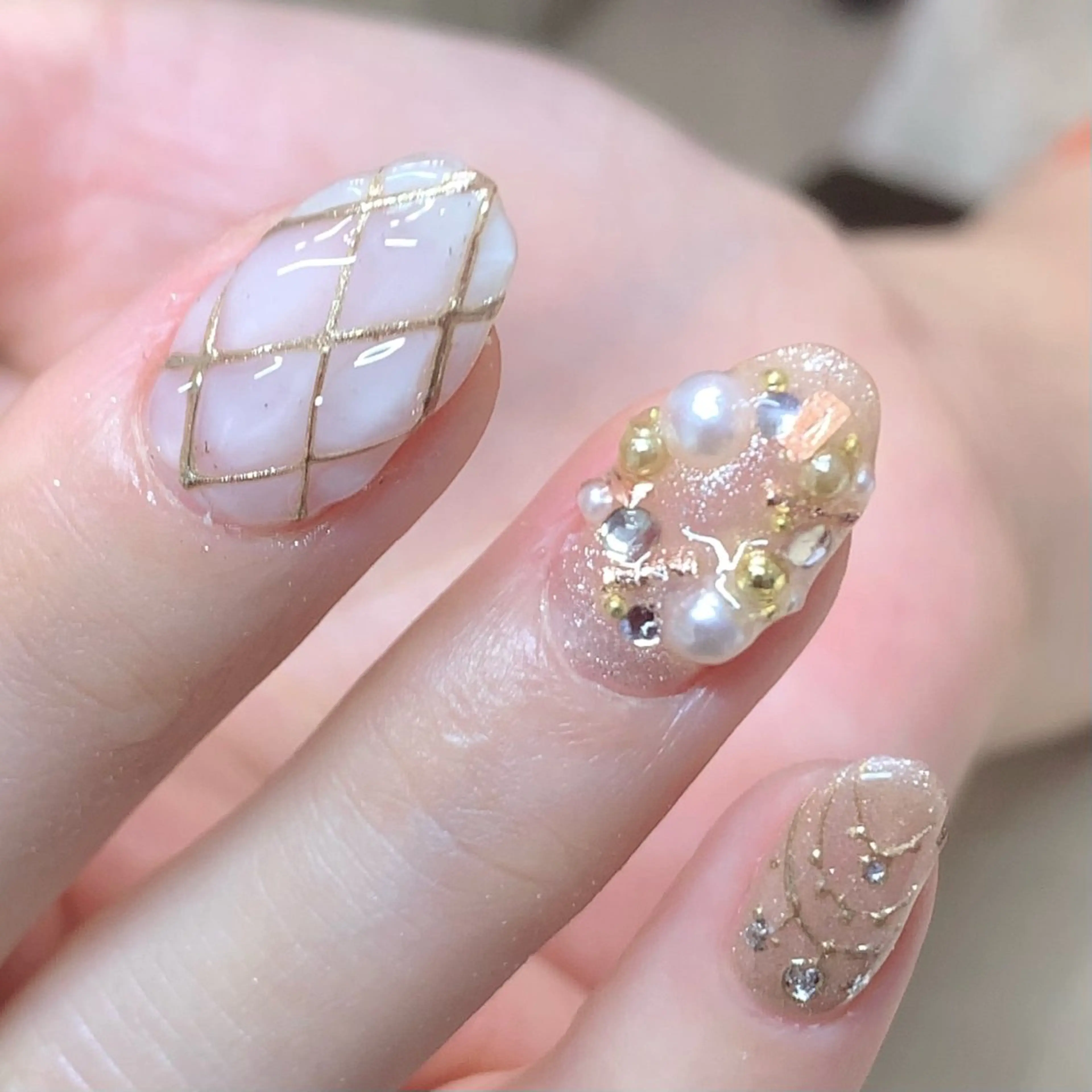 ネイル alma nailsのネイルデザイン