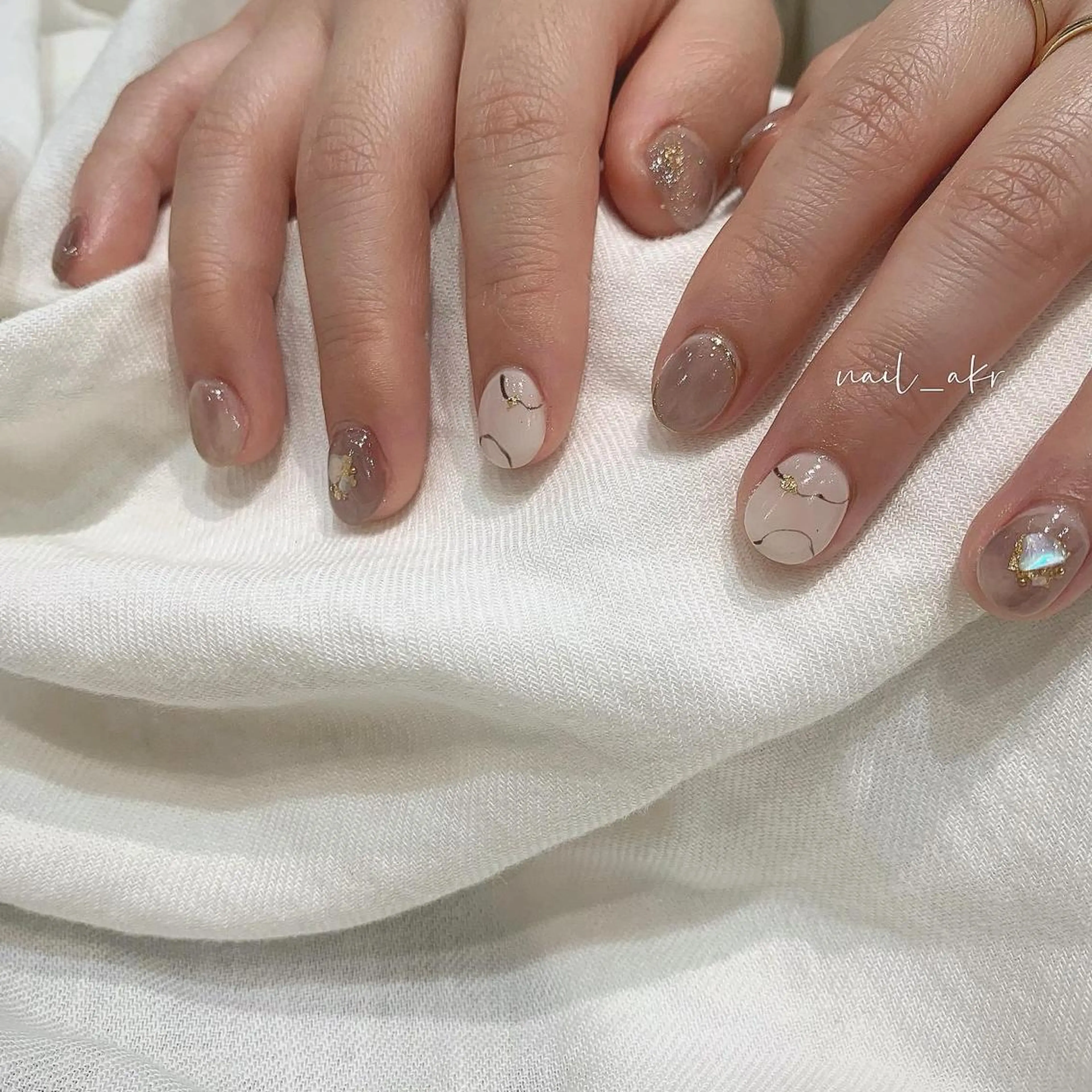 ネイル nailAVANCE akariのネイルデザイン