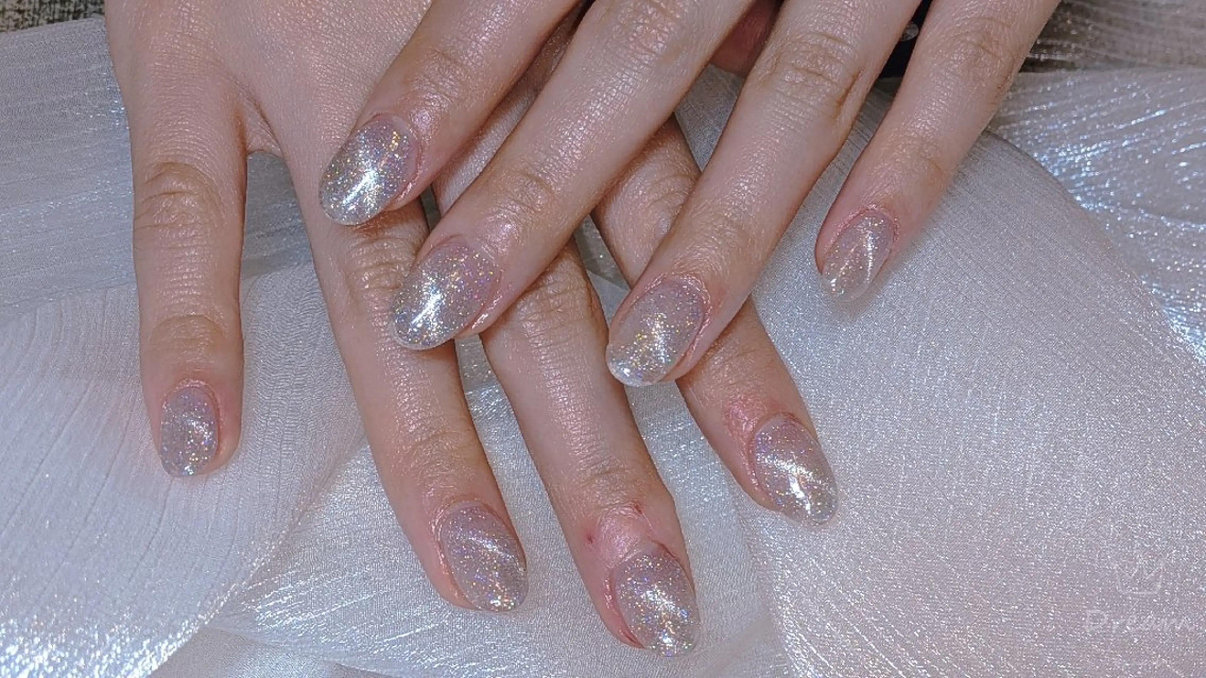 ネイル マグネットネイル ハンドネイル ハンドケア ネイリストゆか💅 長さだし、深爪矯正のネイルデザイン