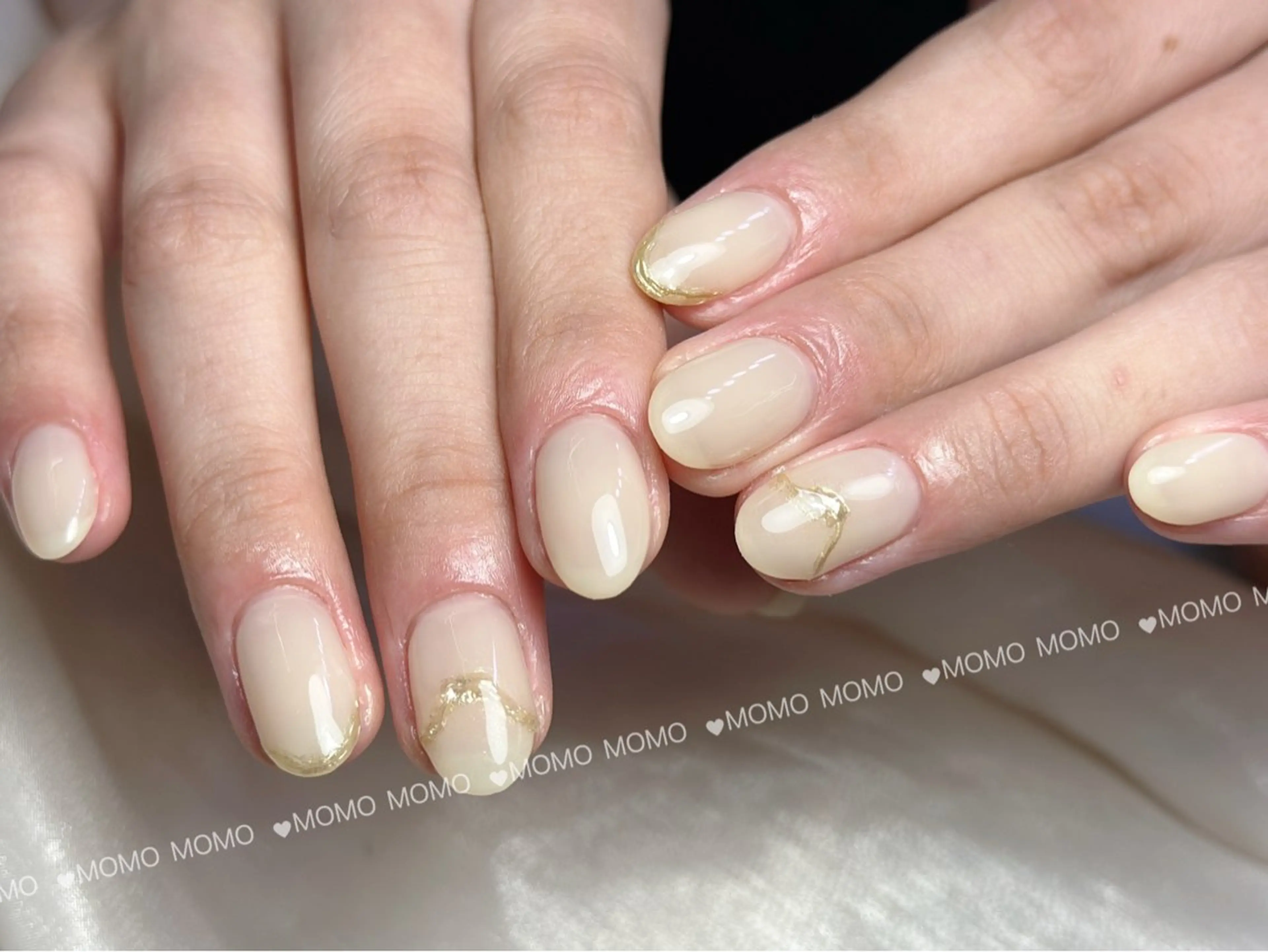 ネイル ニュアンスネイル ワンホンネイル MOMO nail所属・NIITSU 川崎のネイルデザイン