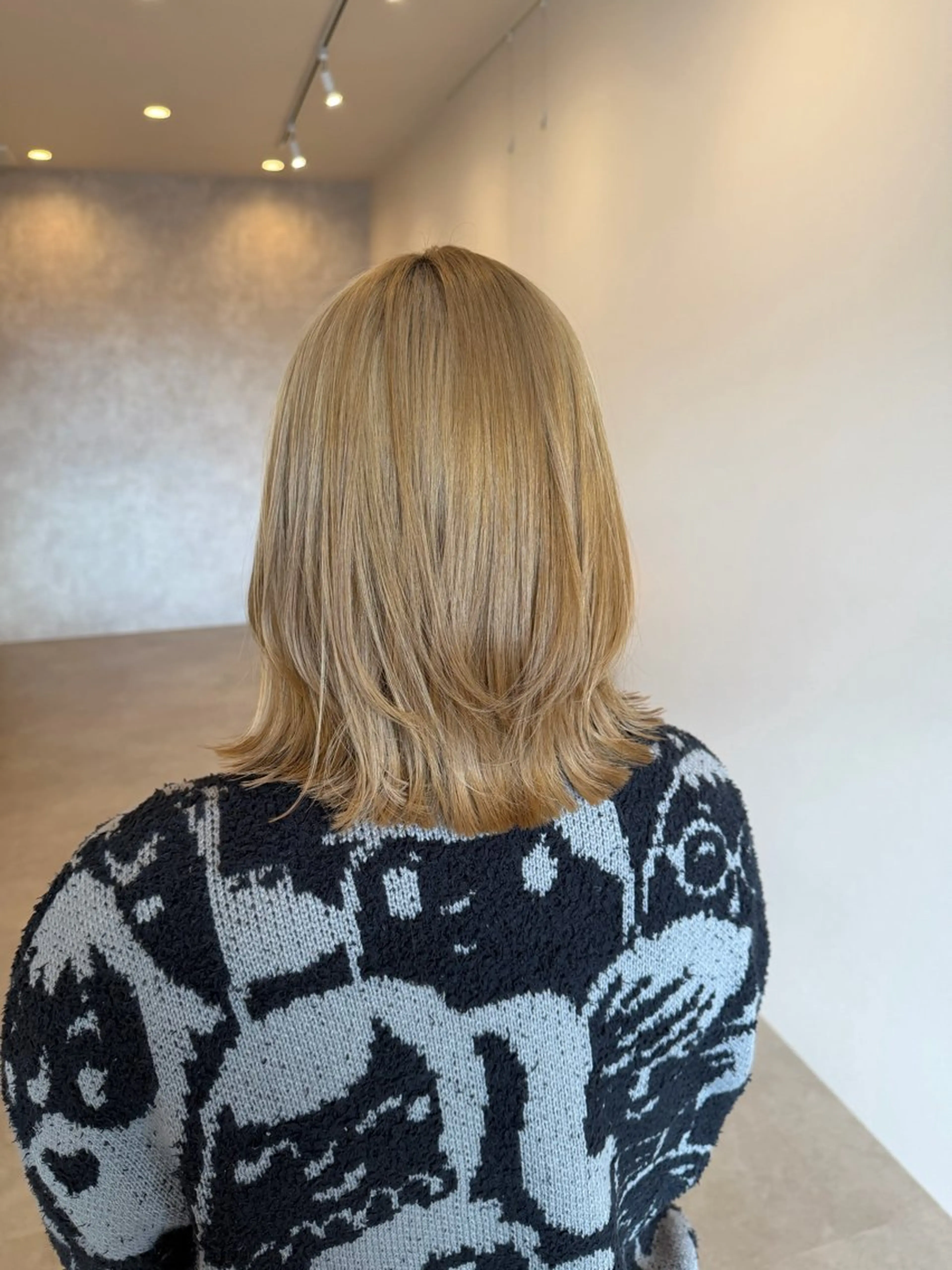 ミディアム カラー りん/ハイトーン💖 🌈髪質改善✨️浜松のヘアスタイル