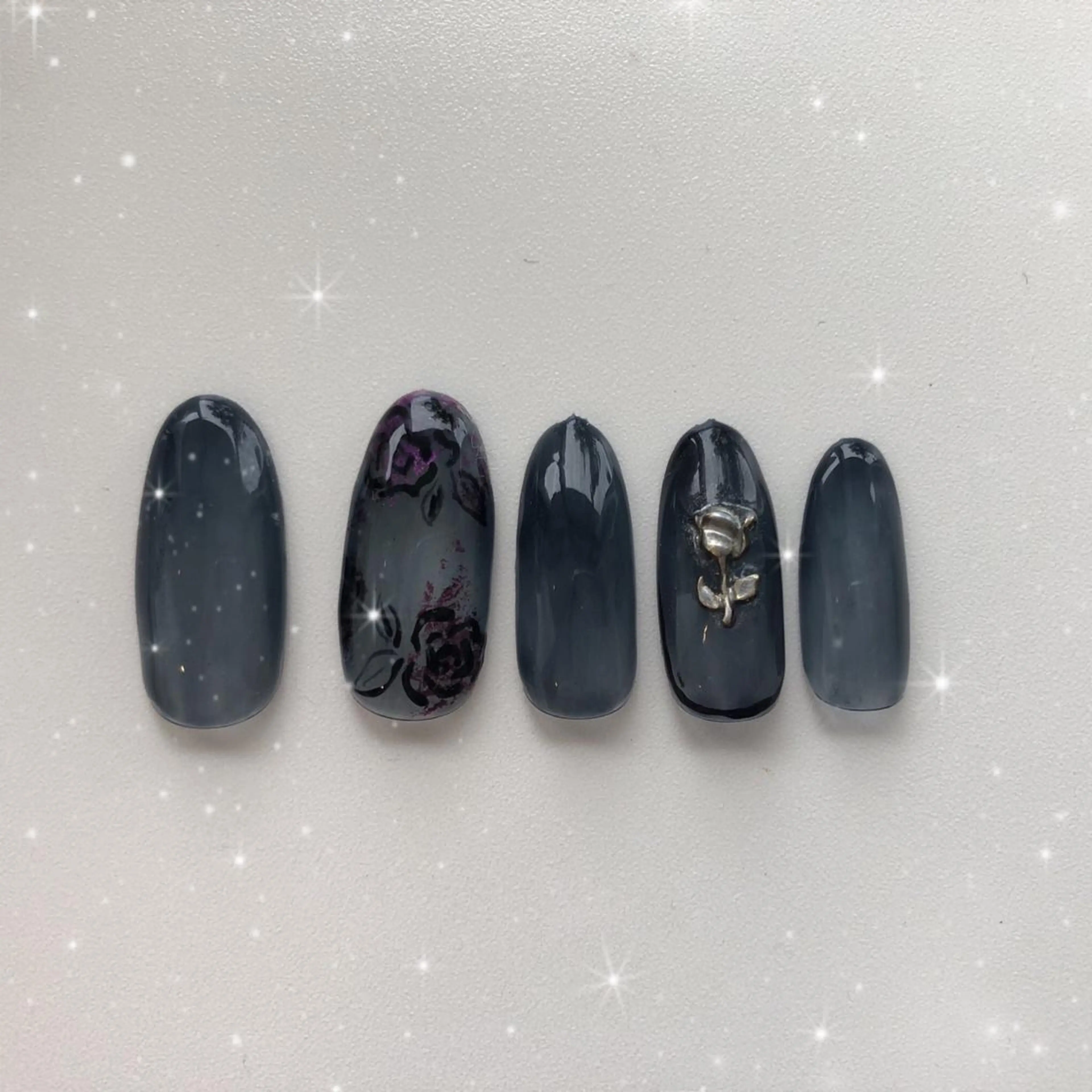 ネイル WOLTOKYO池袋 💕maiのネイルデザイン