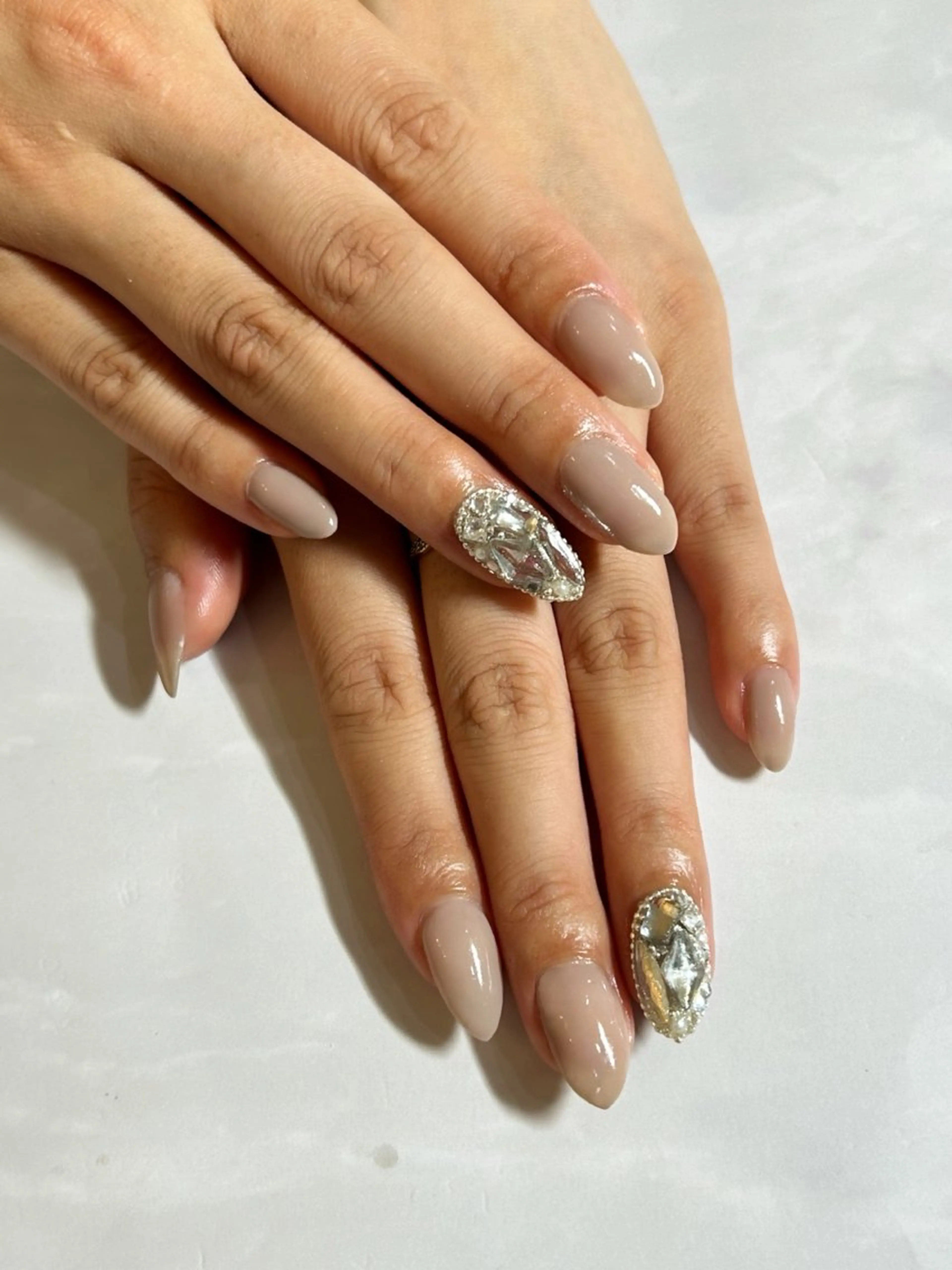 ネイル BURGUNDY mikaのネイルデザイン