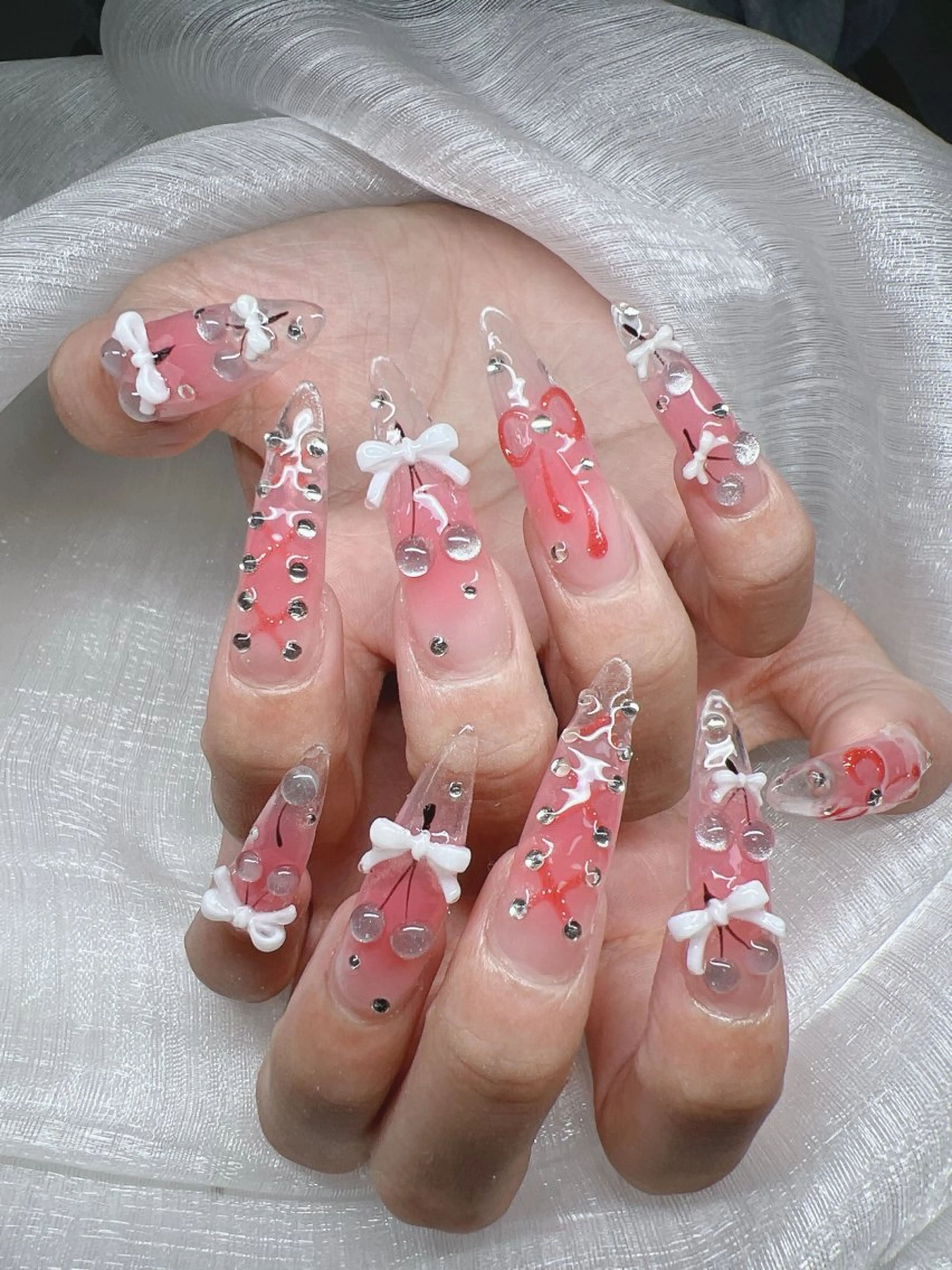 ネイル 長さ出し グラデーション キラキラネイル マグネットネイル ニュアンスネイル Lee Nails チップ長さだし専門店のネイルデザイン