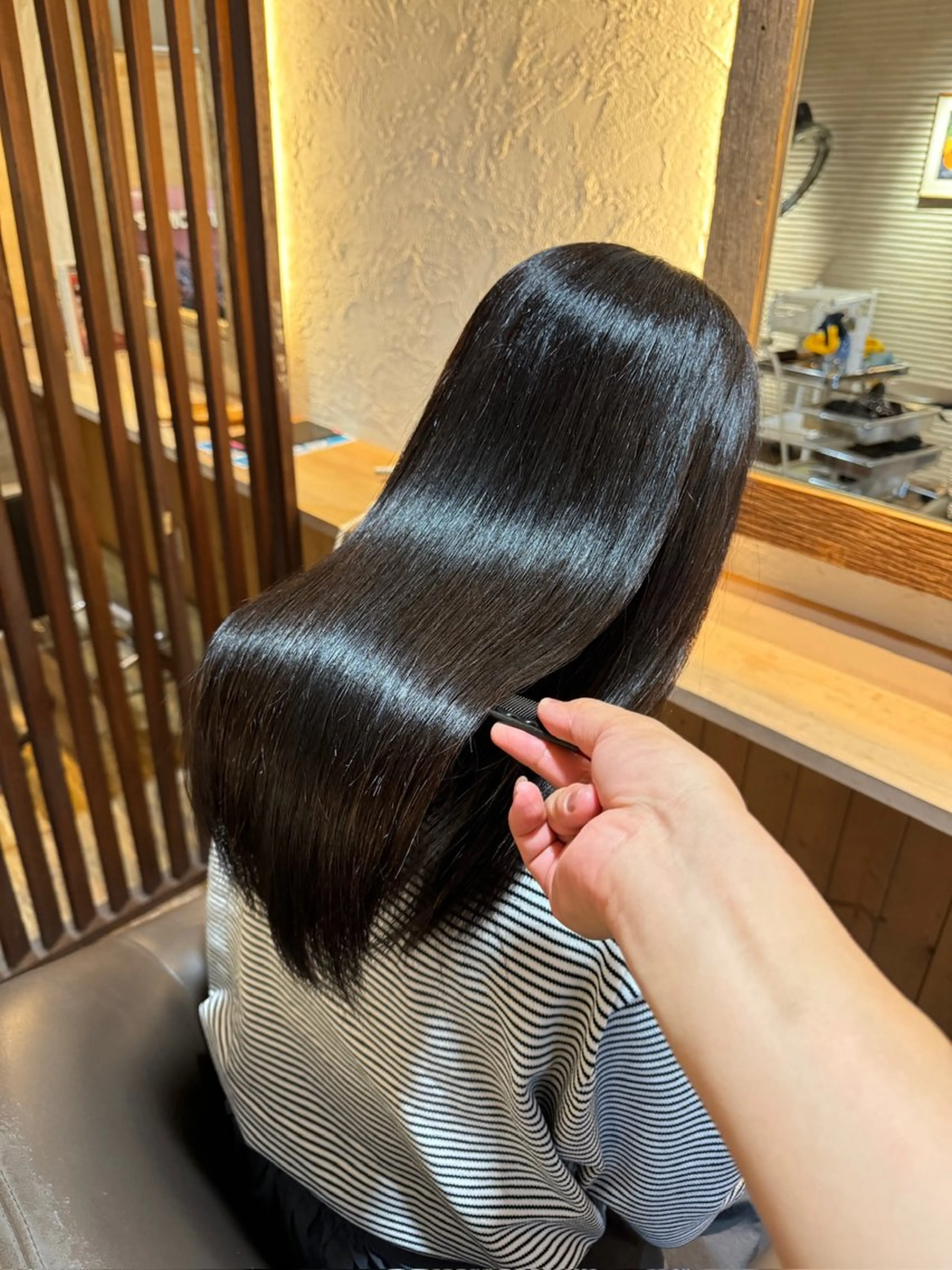 【1日1人限定ミニモ新規様クーポン】まとまるカット+髪質改善美髪ストレートパーマの写真