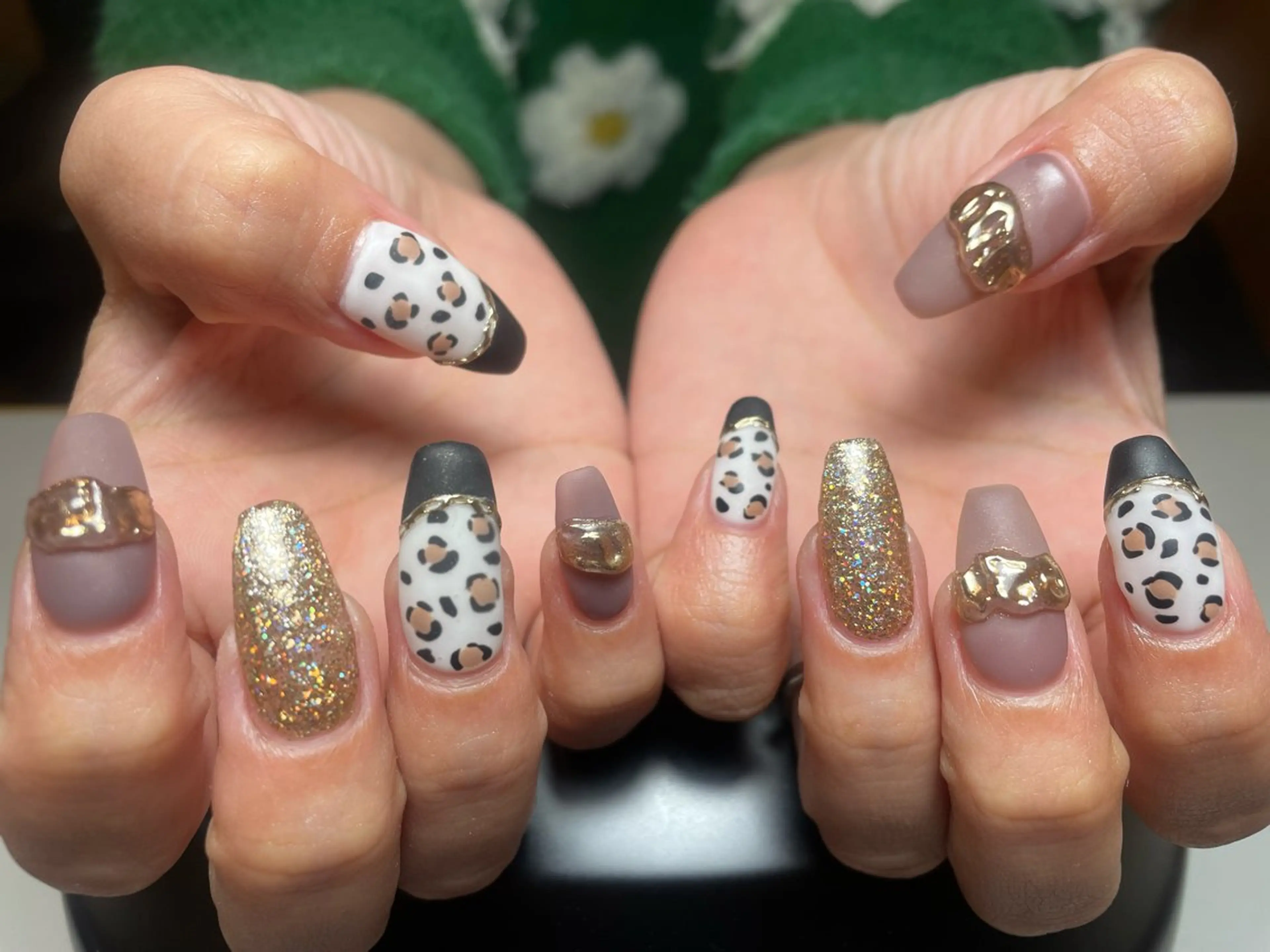 ネイル 長さ出し M. KOTOMIのネイルデザイン