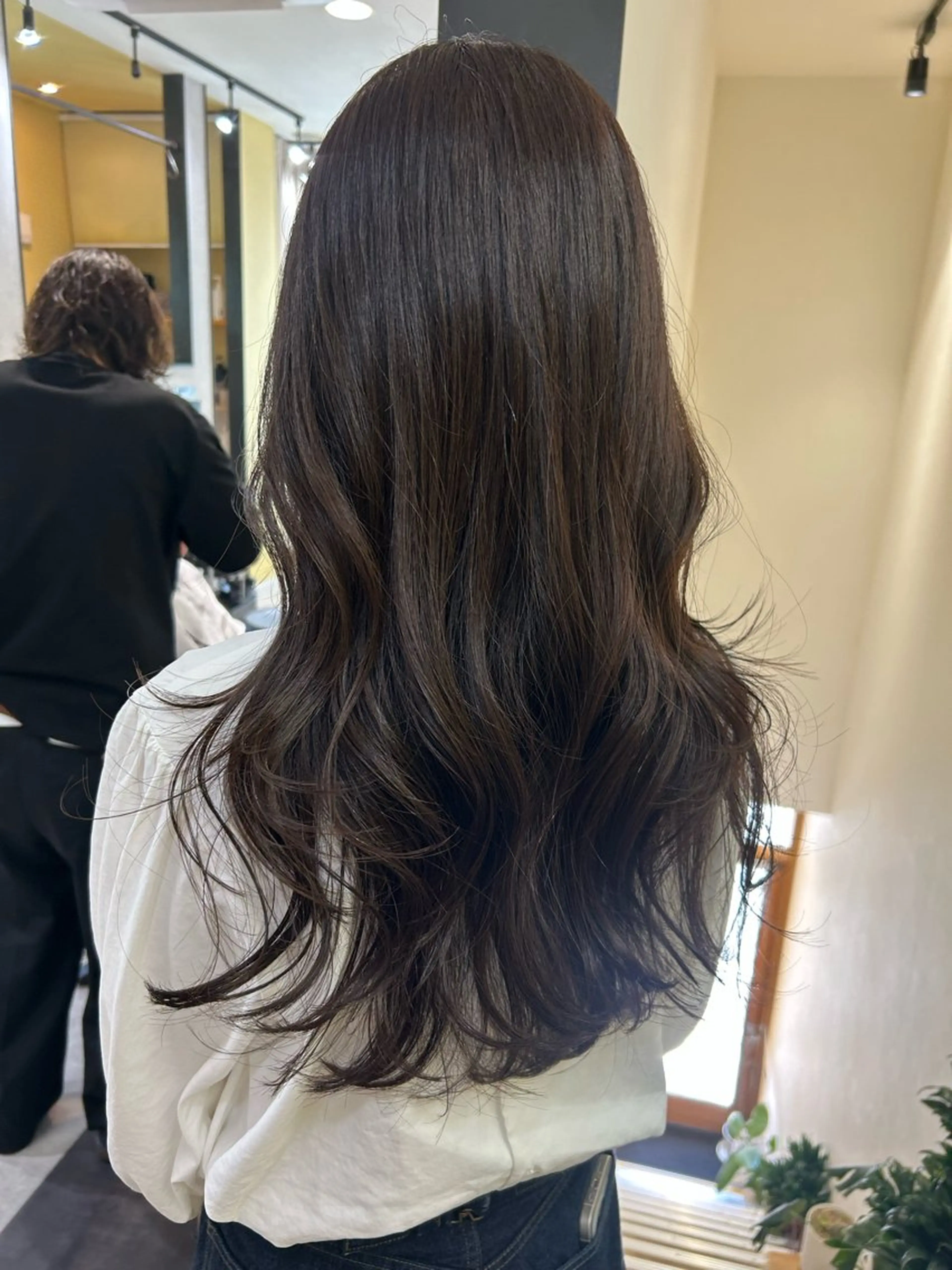 ロング カラー 透明感カラー グレージュ hub hair レイヤー/透明感のヘアスタイル