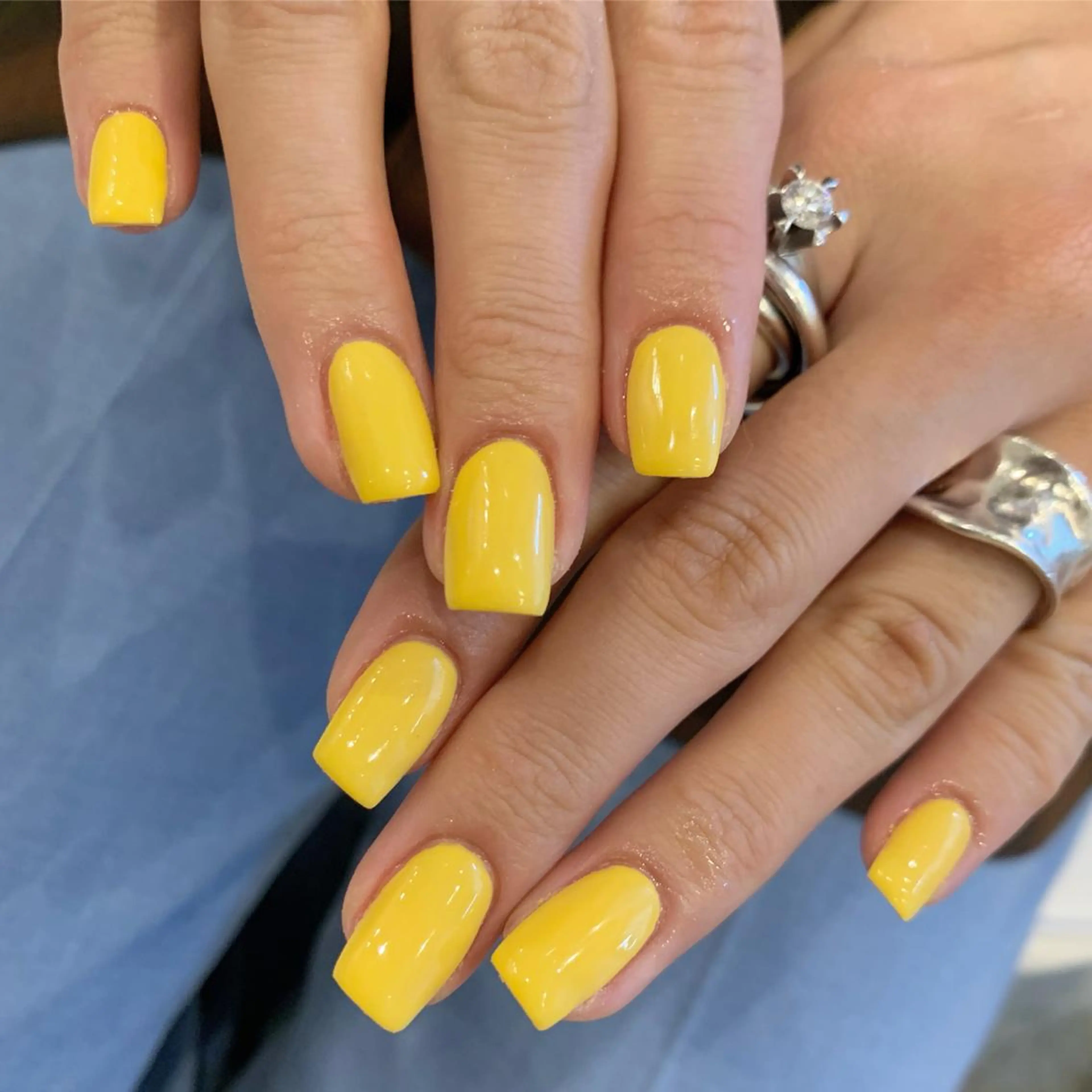 ネイル ヤマダ サクラのヘアスタイル