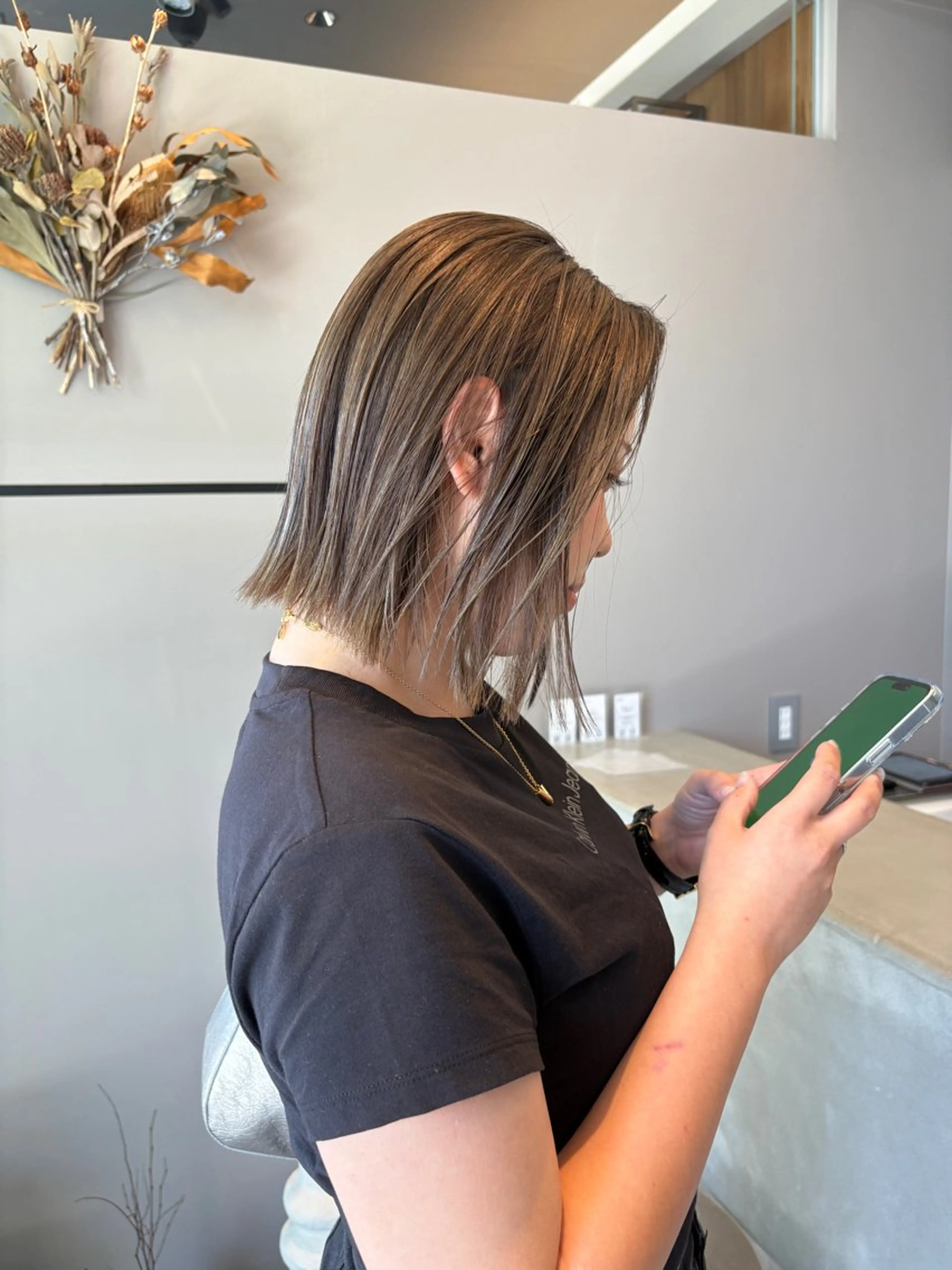 【U24学生限定価格✨️】デザインブリーチ(インナー、フェイスフレーミング、ハイライト、グラデーション)＋トリートメントの写真