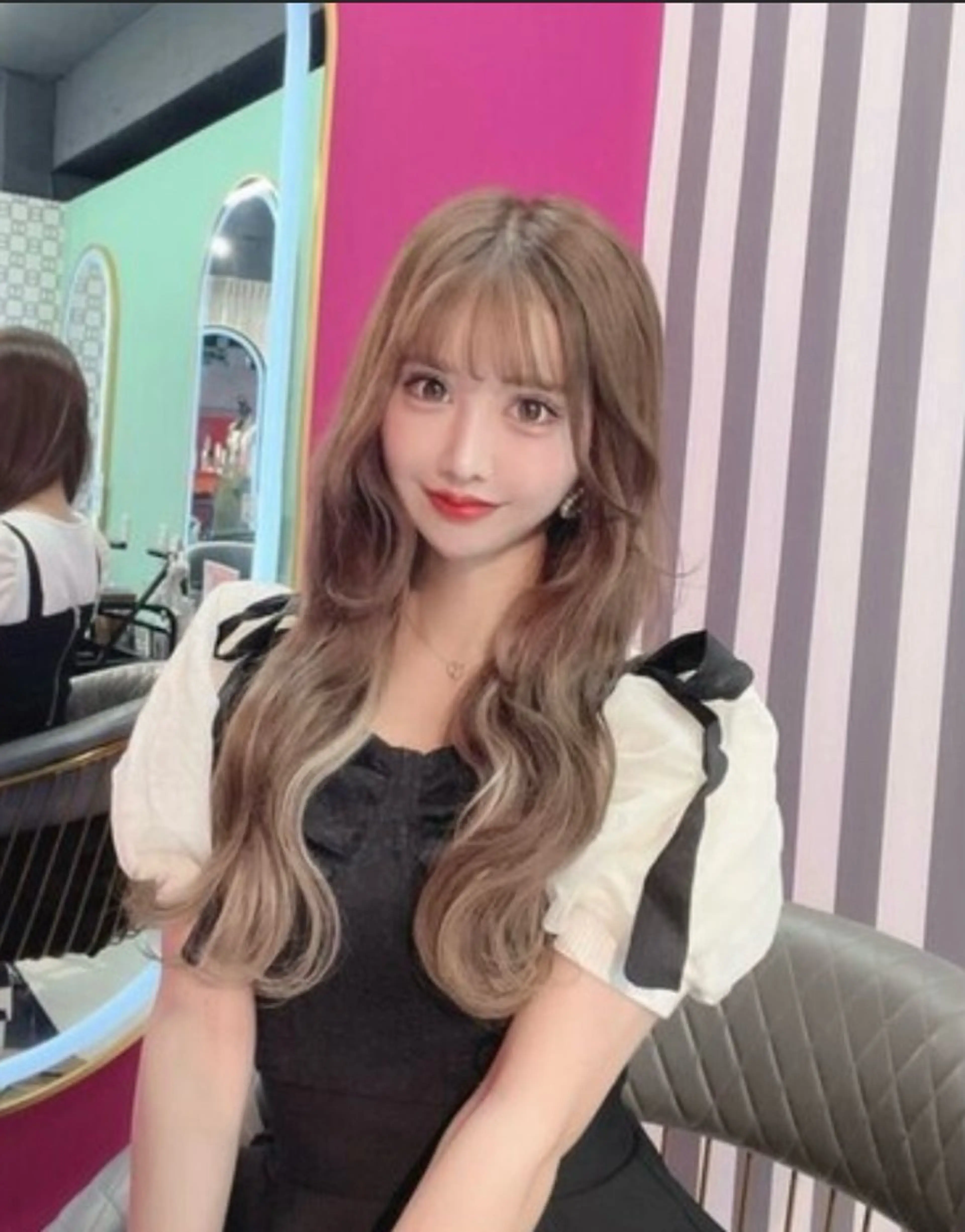 セミロング カラー プルエクステ シールエクステ セミロングパーマ 黒髪 ブリーチ 💎ルフレ歌舞伎町 💎プルエクステのヘアスタイル