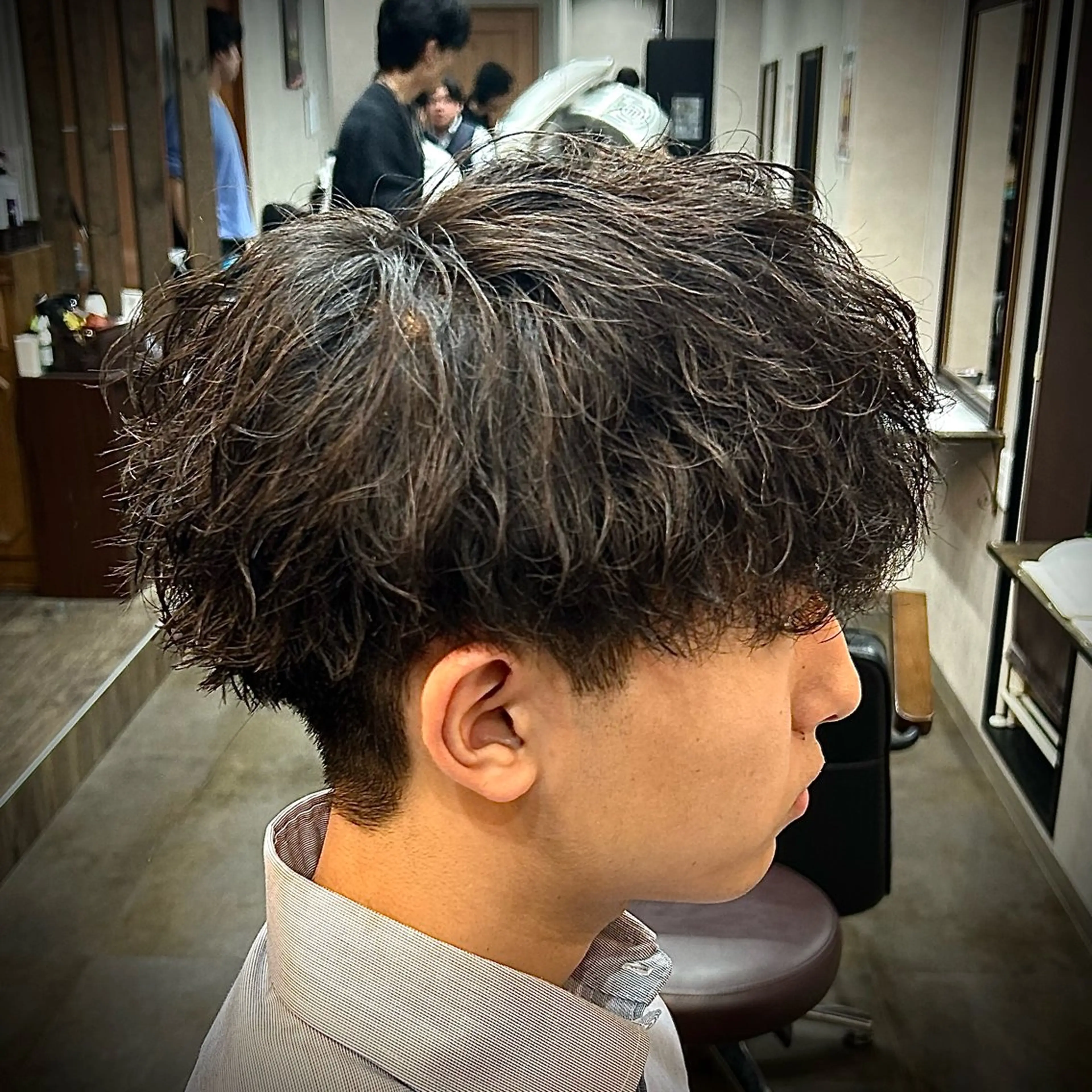 メンズ カット パーマ 革命🔥ツイスパ/フ ェザー特化SHOTAのヘアスタイル