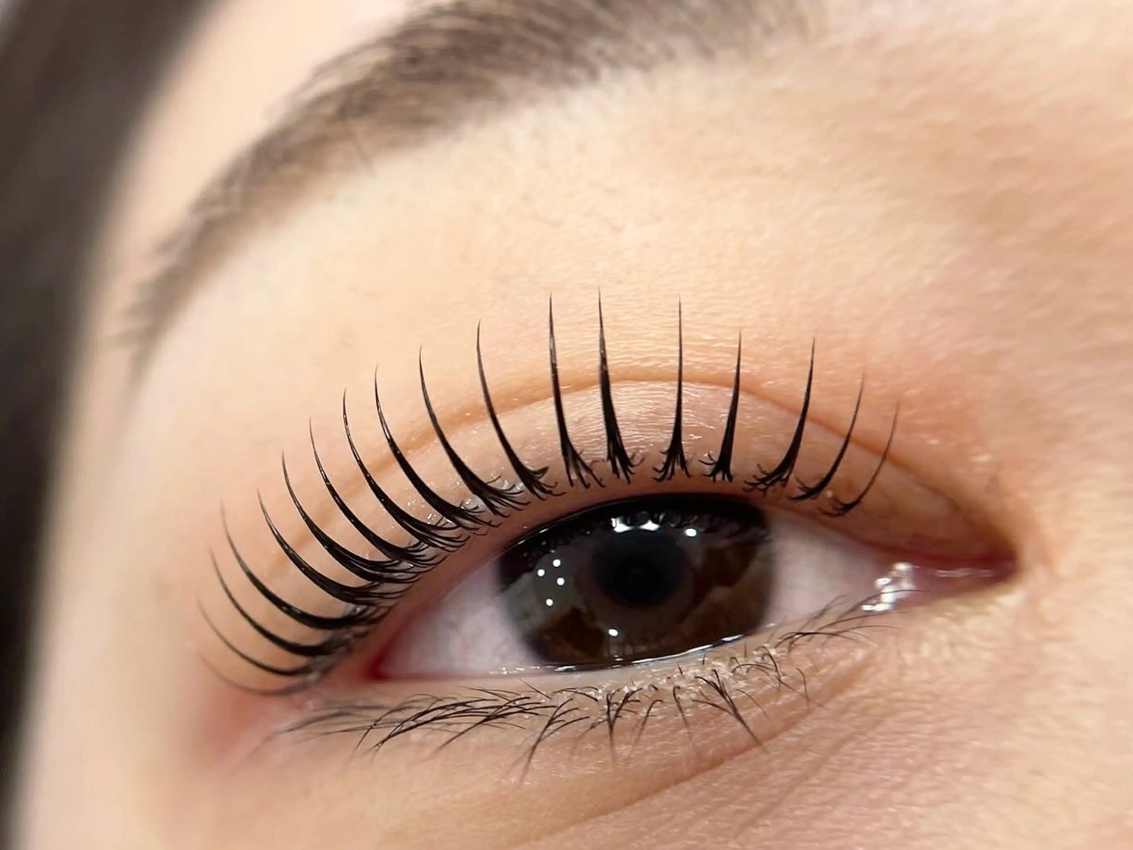 マツエク・マツパ 束感まつ毛 カラーマツエク フラットラッシュ パリジェンヌラッシュリフト まつげパーマ マツパ 🍓 KaNan🍓のマツエク・マツパデザイン