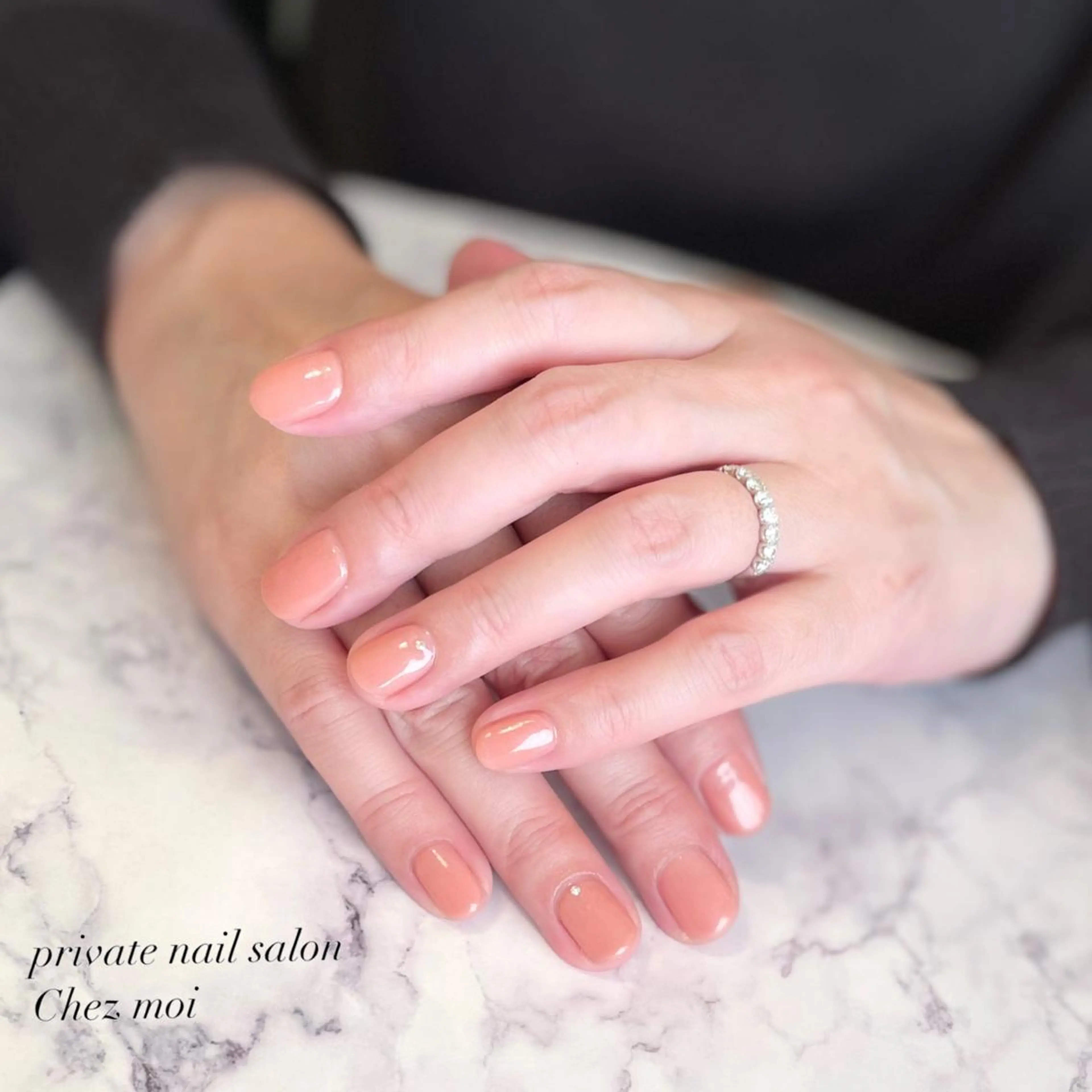 ネイル ワンカラーネイル KOMINE TOMOKOのネイルデザイン