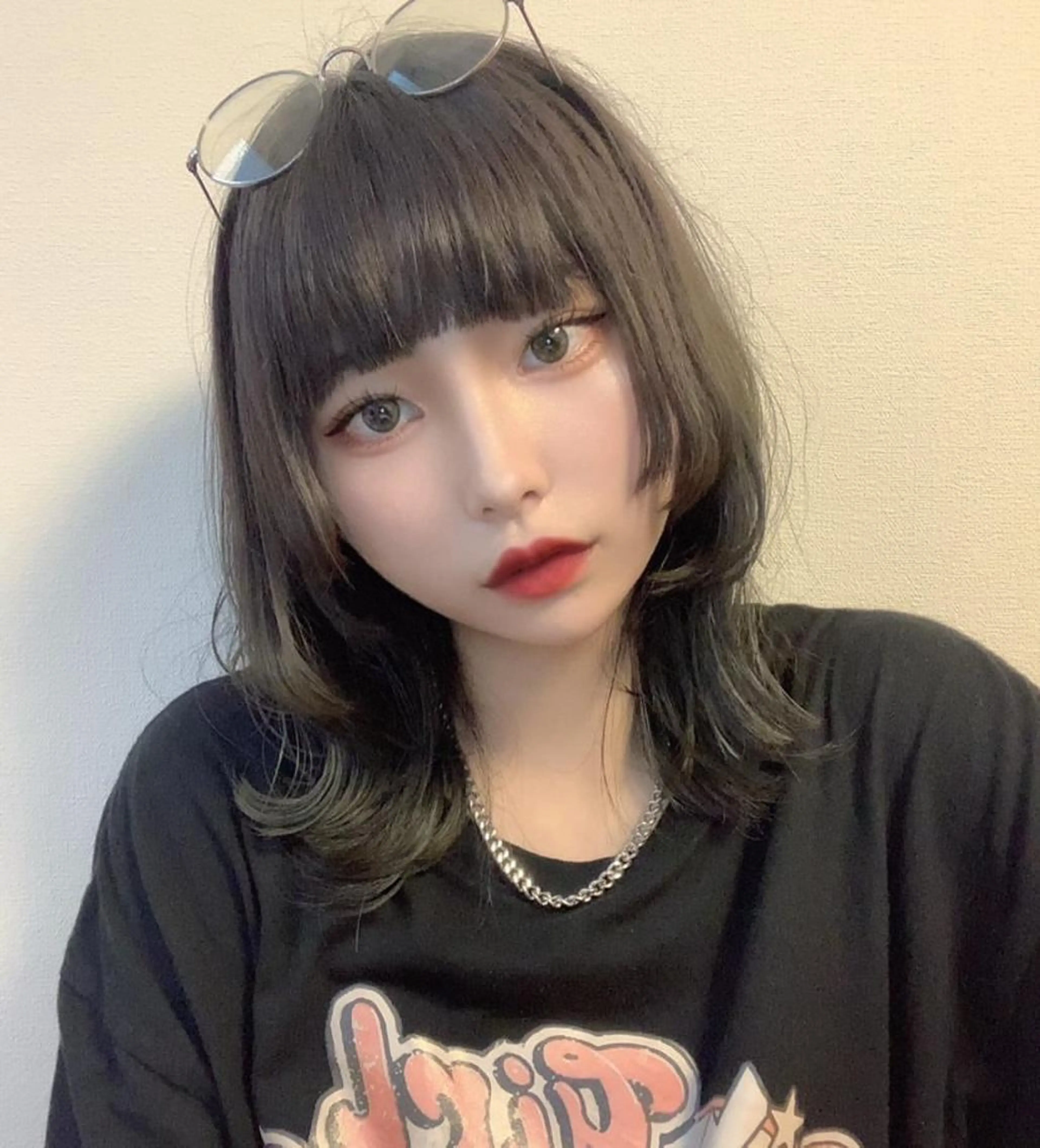 ミディアム カット ヘアカラー トリートメント ブリーチ/ウルフ ハッシュカット/石山のヘアスタイル