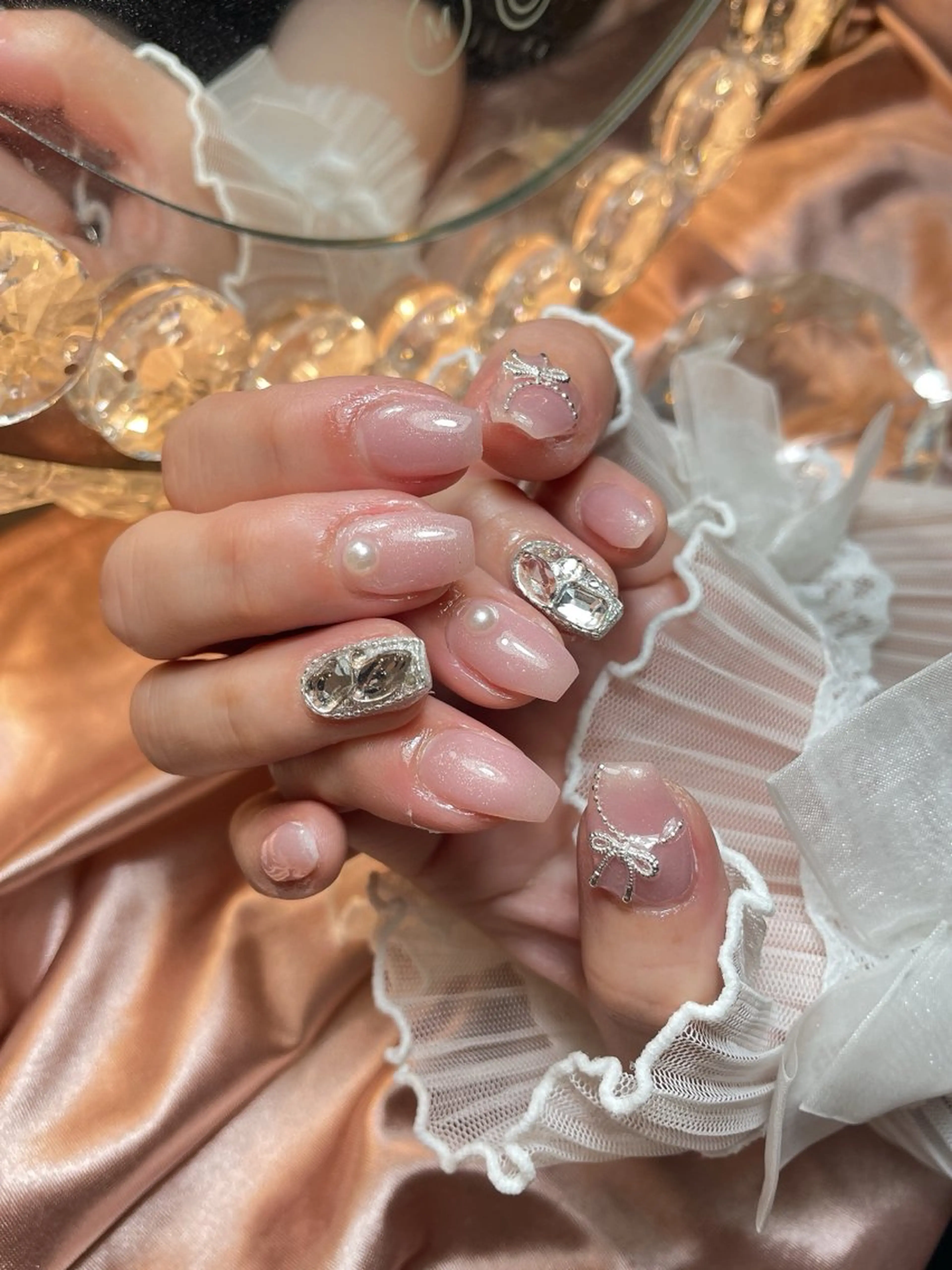 ネイル 23時まで❤︎韓国、 ワンホンネイルのネイルデザイン