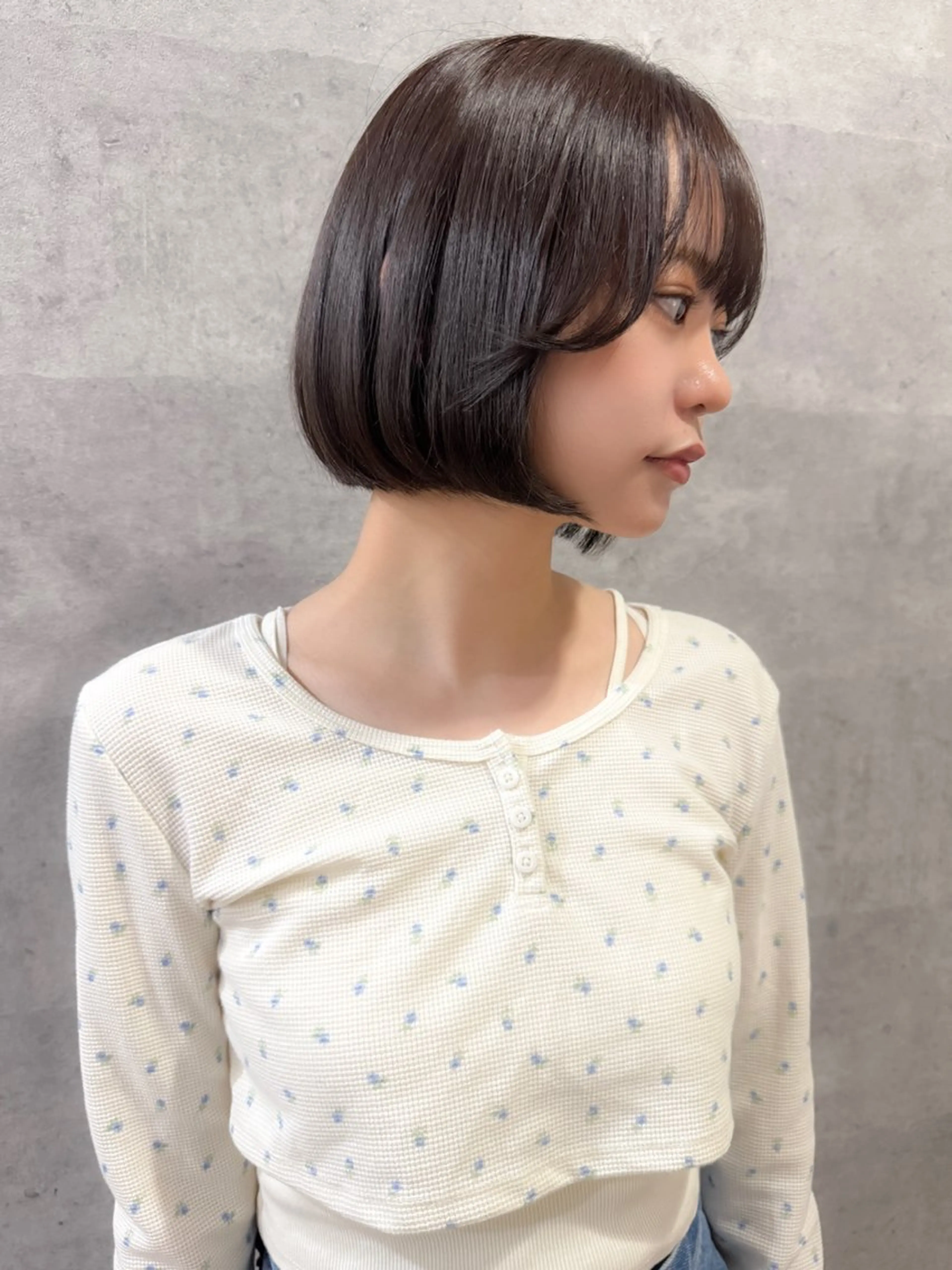 ショート カラー アディクシーカラー バレイヤージュ ブリーチ ケアブリーチ 透明感カラー カット ヘアカラー Grow by NYNY 打越裕樹のヘアスタイル