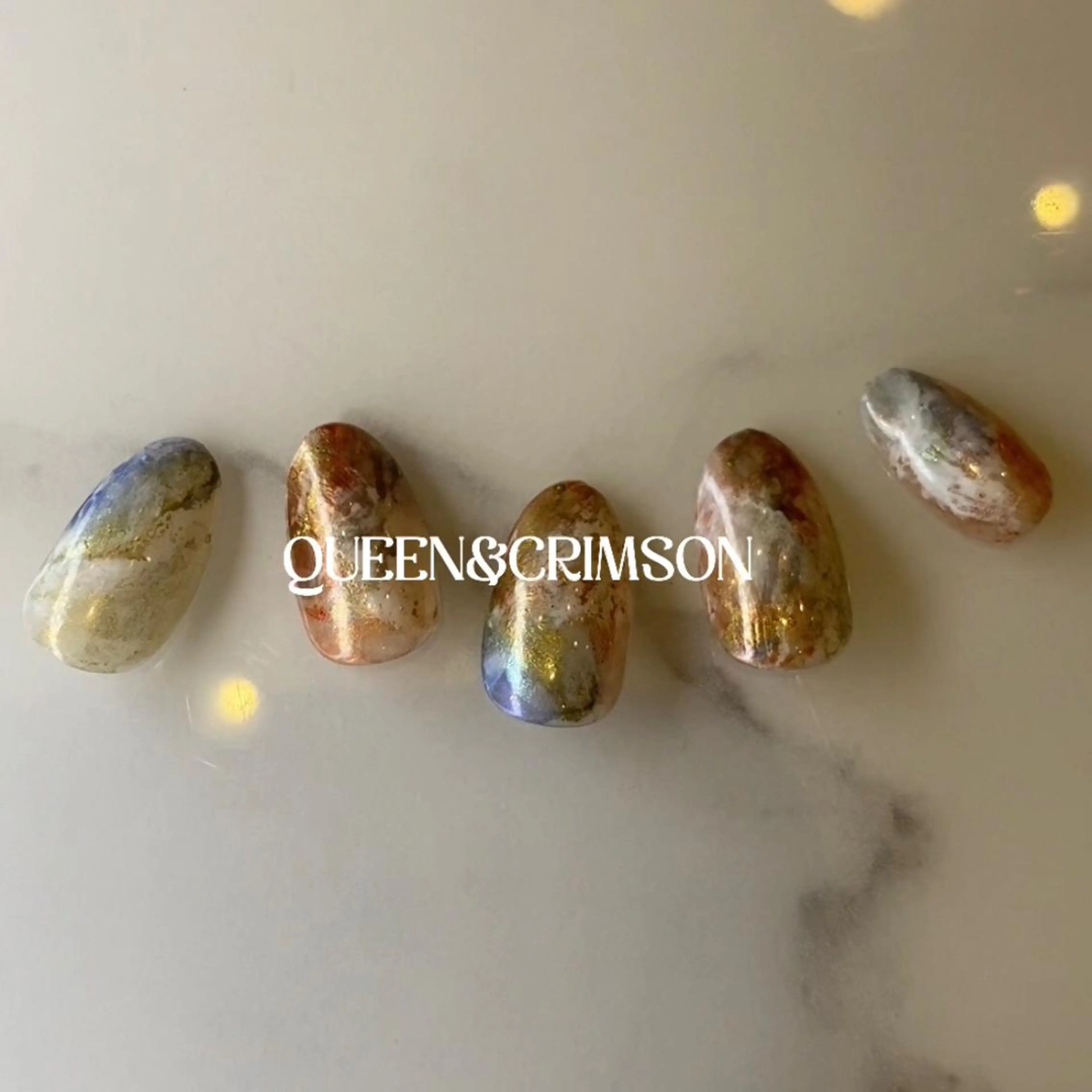 ネイル ネイル&アイ　QUEEN&CRIMSON所属・眉WAX/ピーリング ホワイトニングの眉毛・アイブロウイメージ