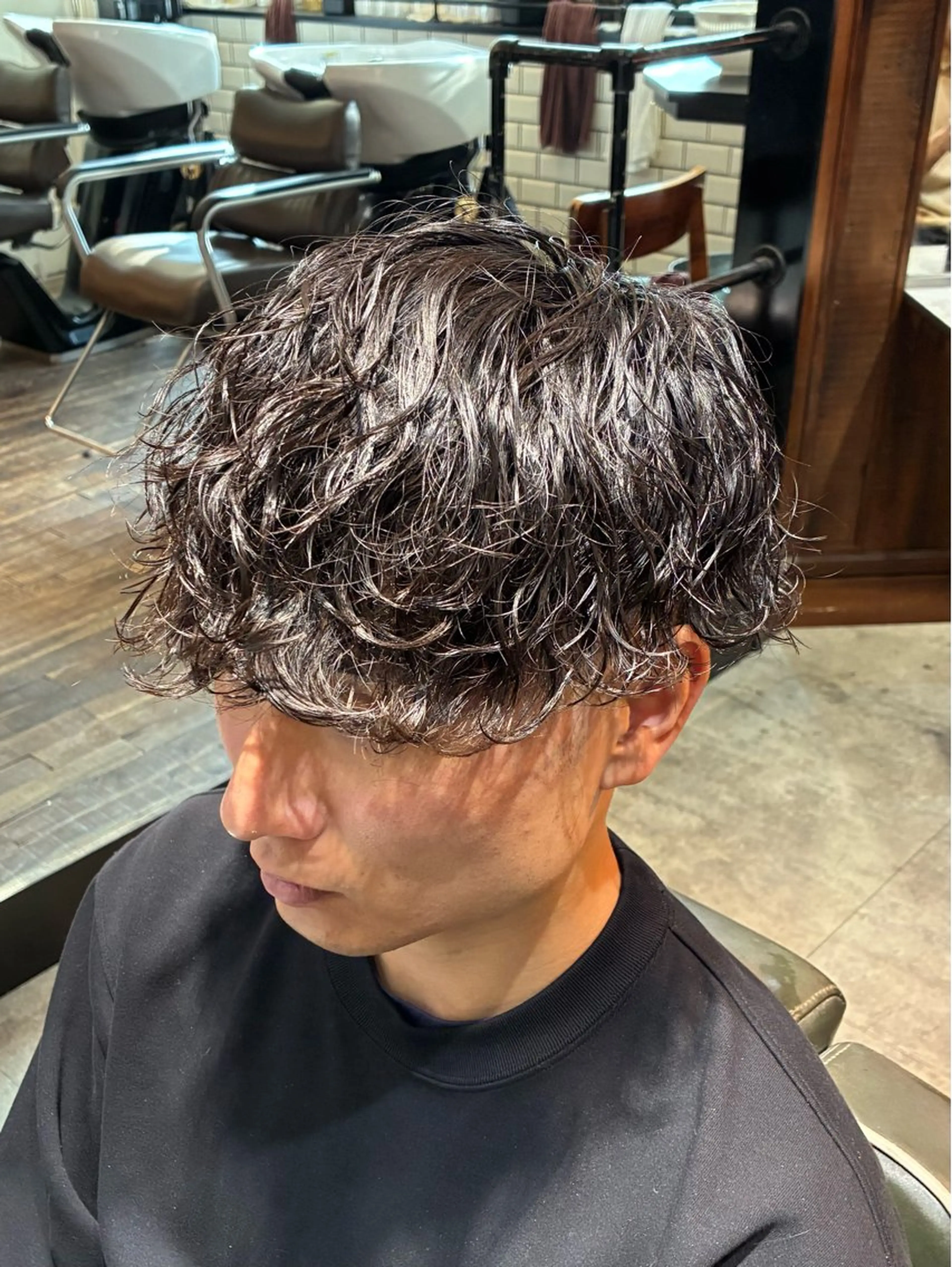 ミディアム メンズ 波巻きパーマ カット パーマ Salon de L&R所属・メンズ特化 翔平のヘアスタイル